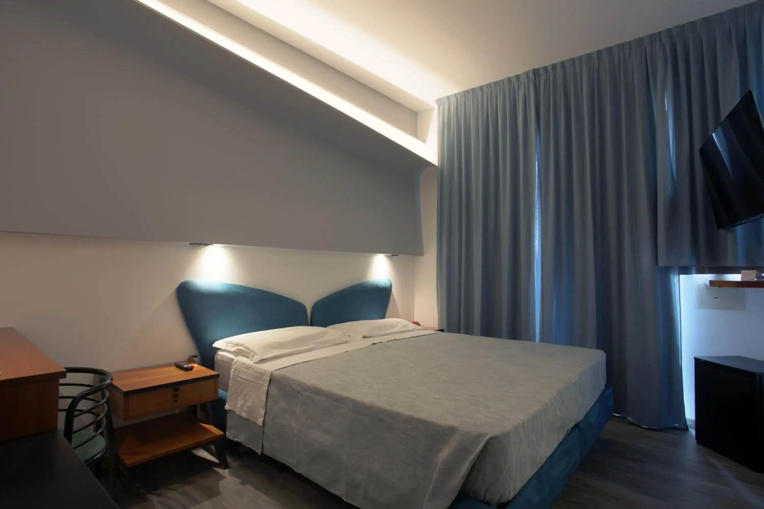 Bed in Hotel Ali d'Oro