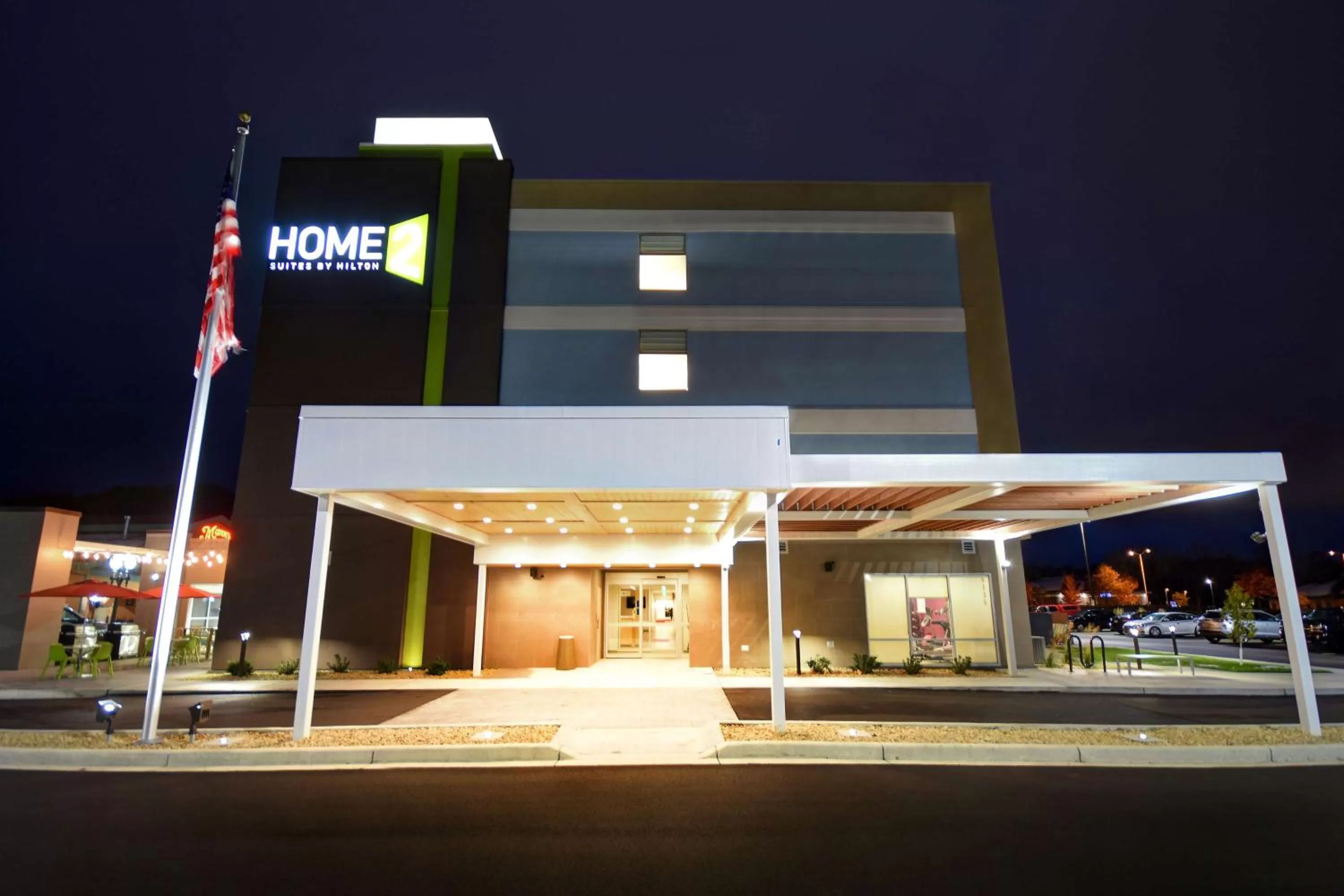 Property building in Home2 Suites Eau Claire South, Wi