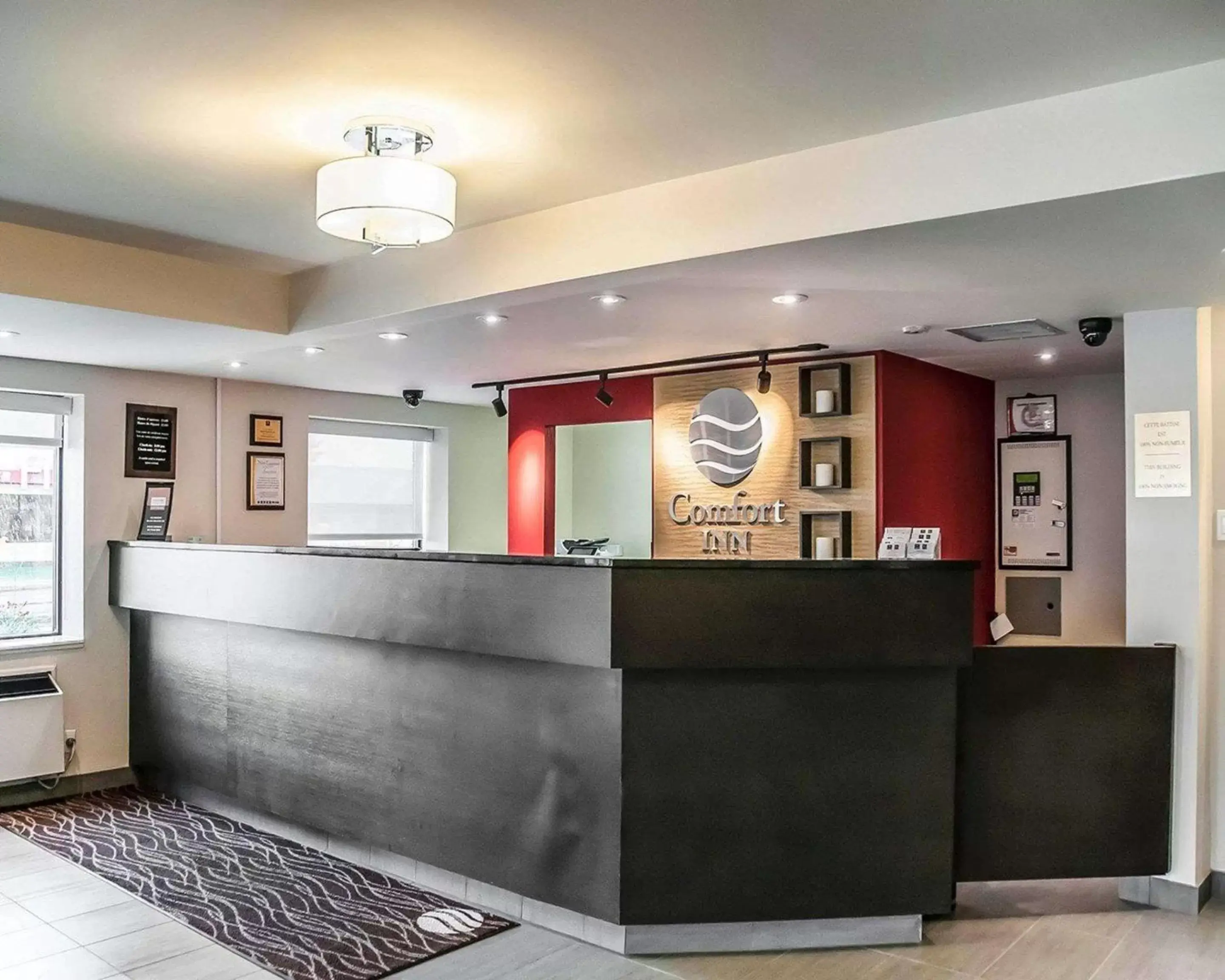 Lobby or reception, Lobby/Reception in Comfort Inn Laval