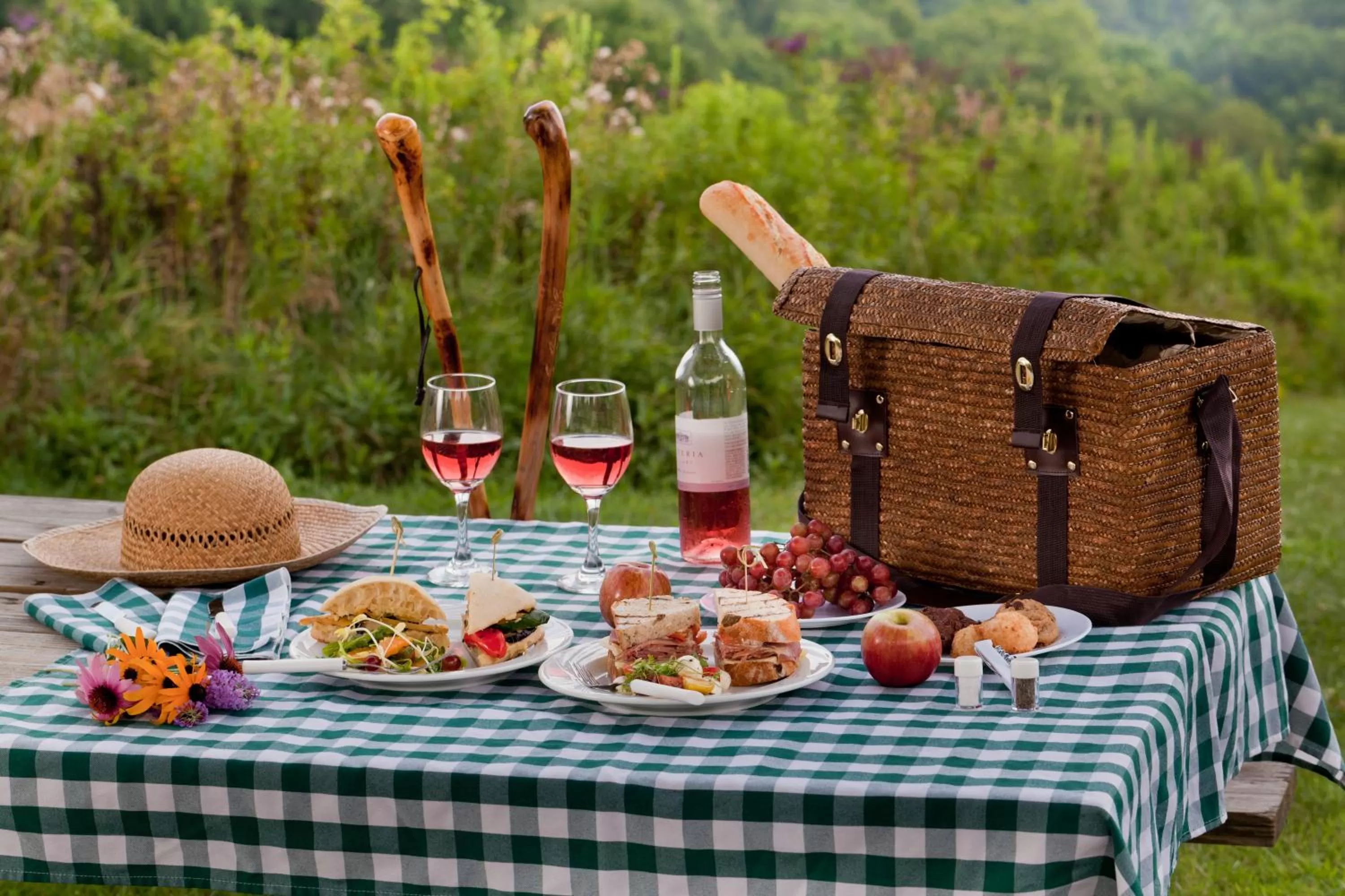 Food in The Inn at Honey Run Millersburg