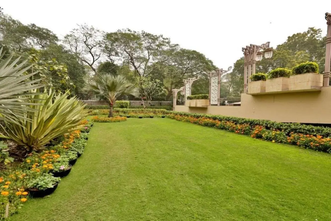 Facade/entrance, Garden in Taj Palace, New Delhi