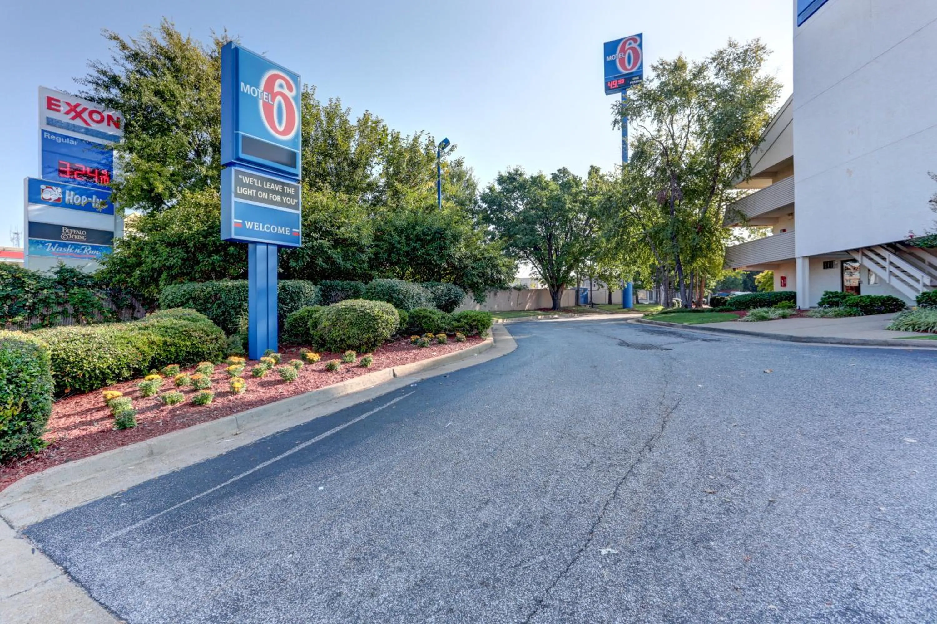 Facade/entrance in Motel 6-Memphis, TN - Downtown