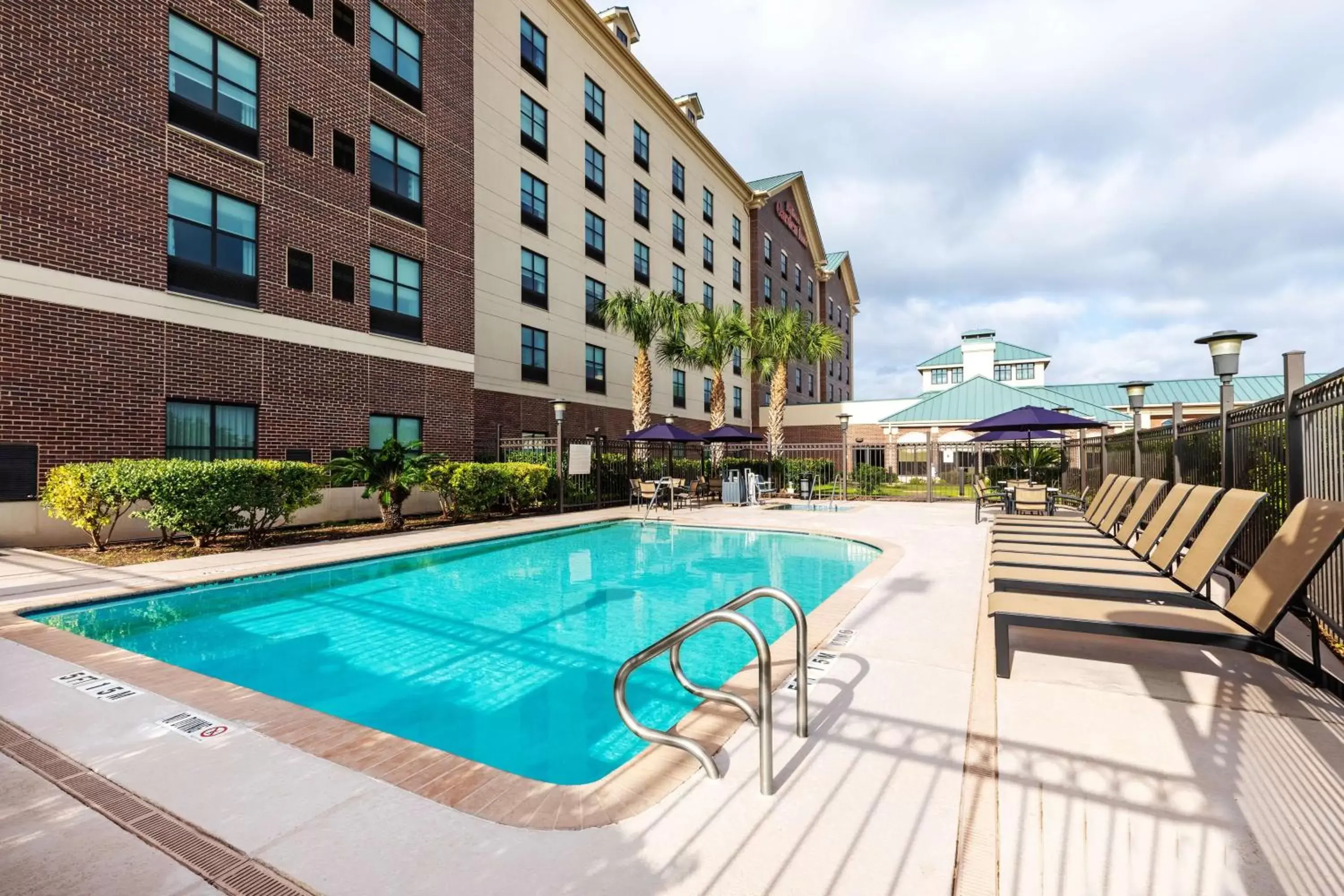Pool view in Hilton Garden Inn Houston/Sugar Land Pool view in Hilton Garden Inn Houston/Sugar Land