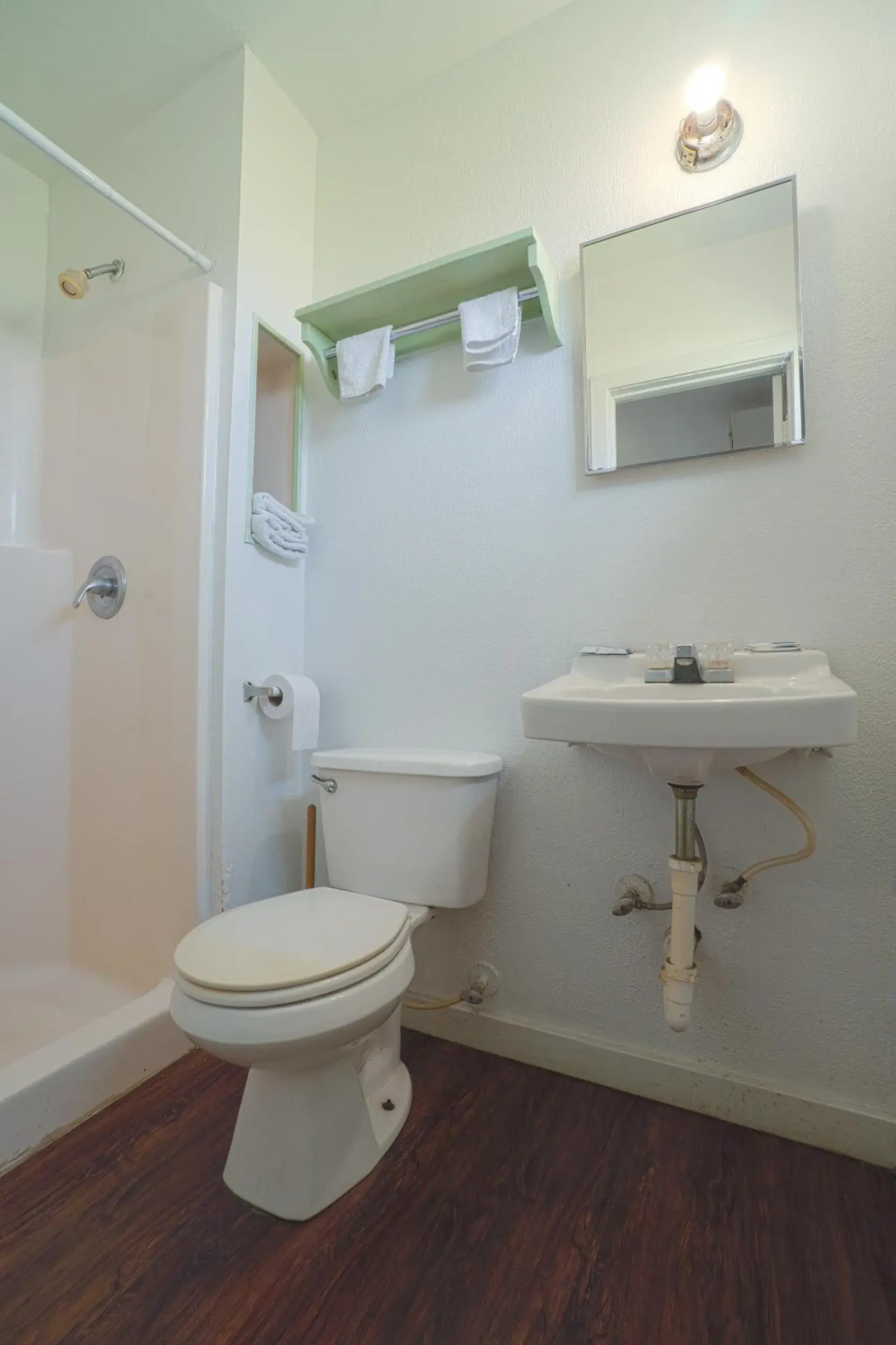 Bathroom in Budget Inn By OYO Corpus Christi Beach