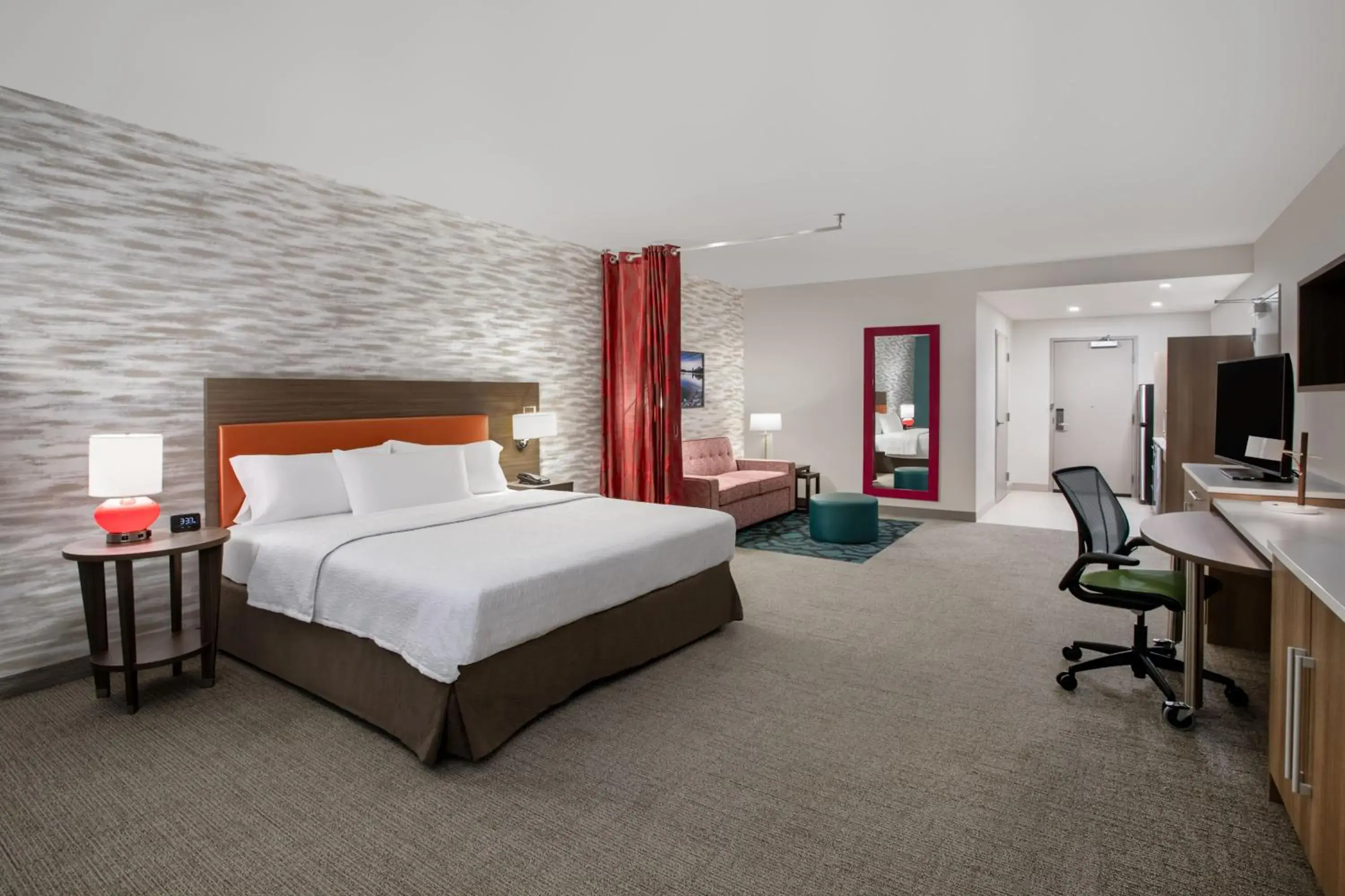 Bed in Home2 Suites By Hilton Calhoun Bed in Home2 Suites By Hilton Calhoun