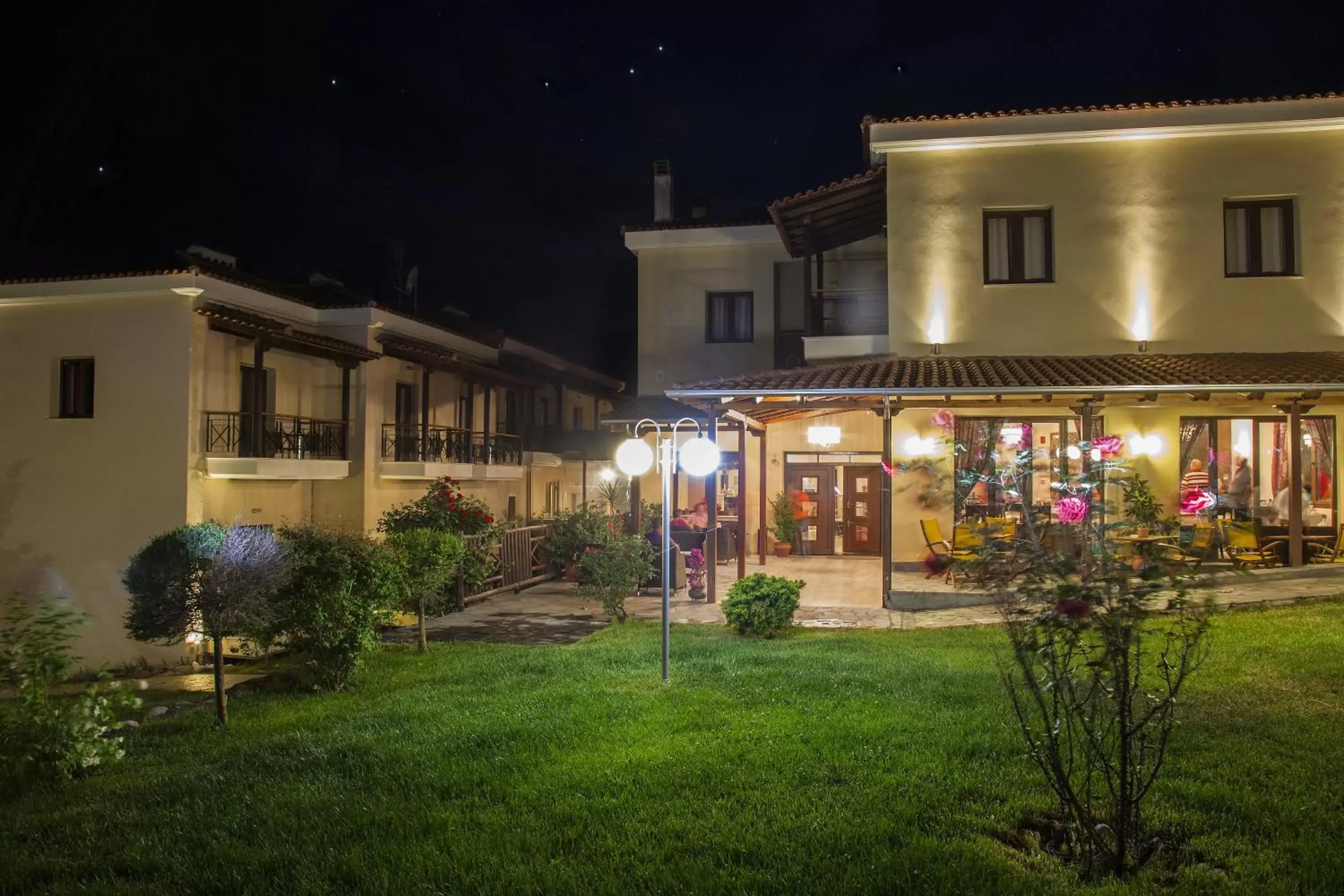 Facade/entrance, Property Building in Hotel Meteoritis