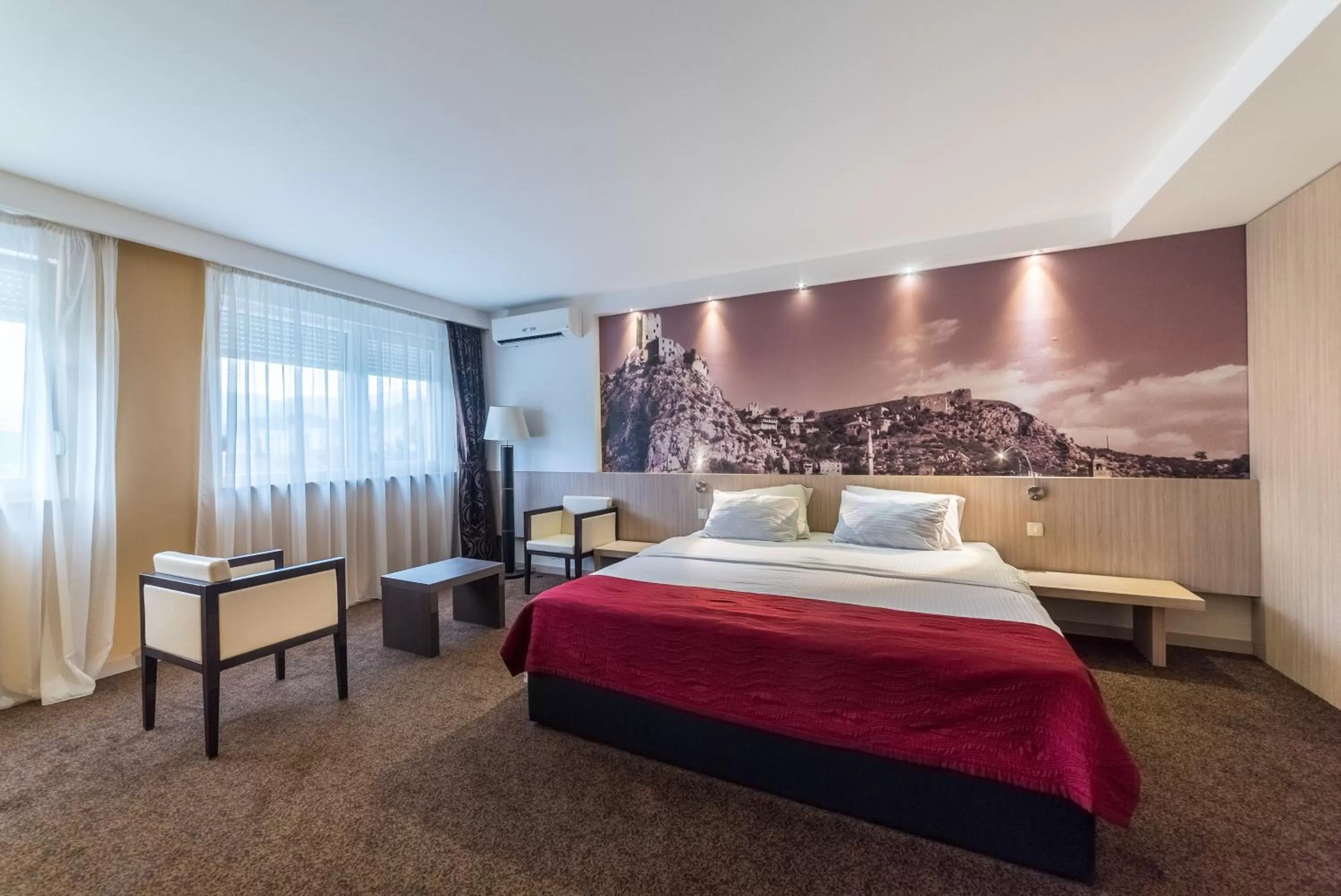 Bed in City Hotel Mostar