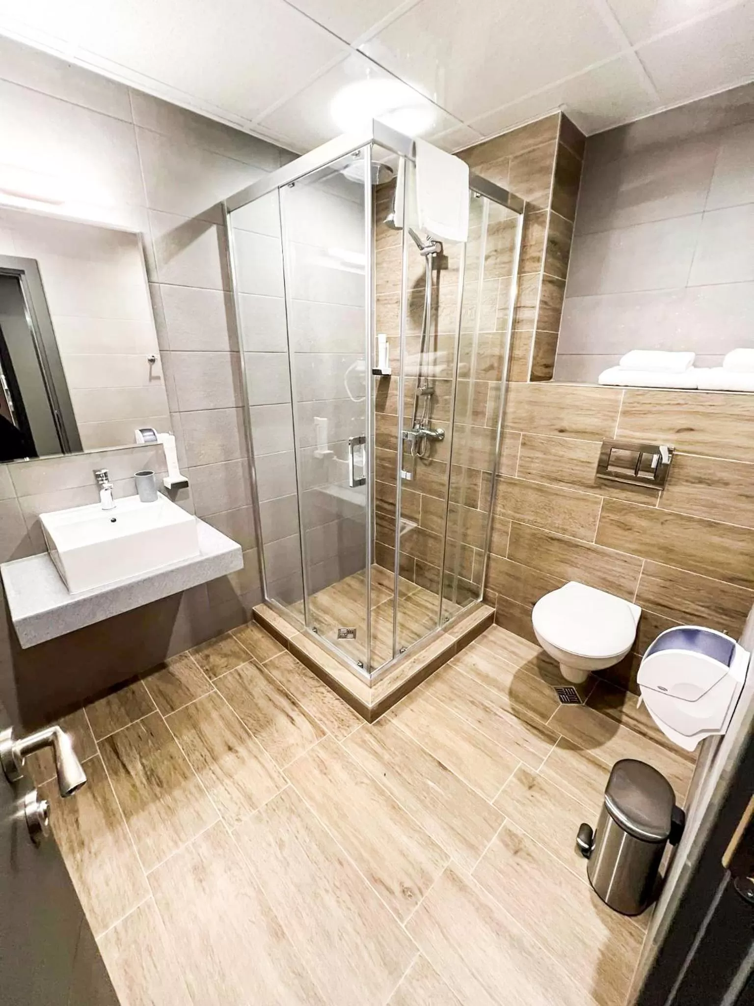 Bathroom in Jitomir Hotel