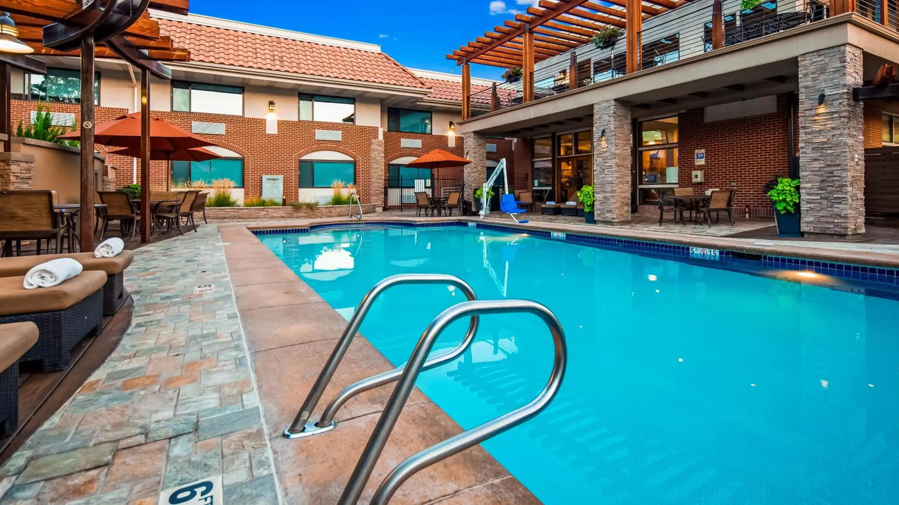 Swimming Pool in Best Western Plus Canyonlands Inn