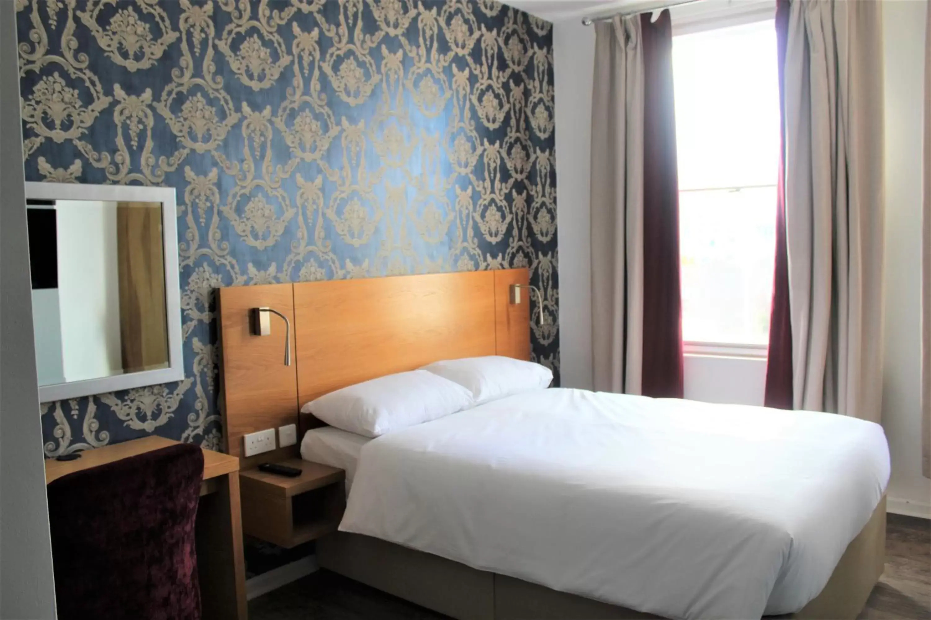 Standard Double Room in Park Hotel & Apartments