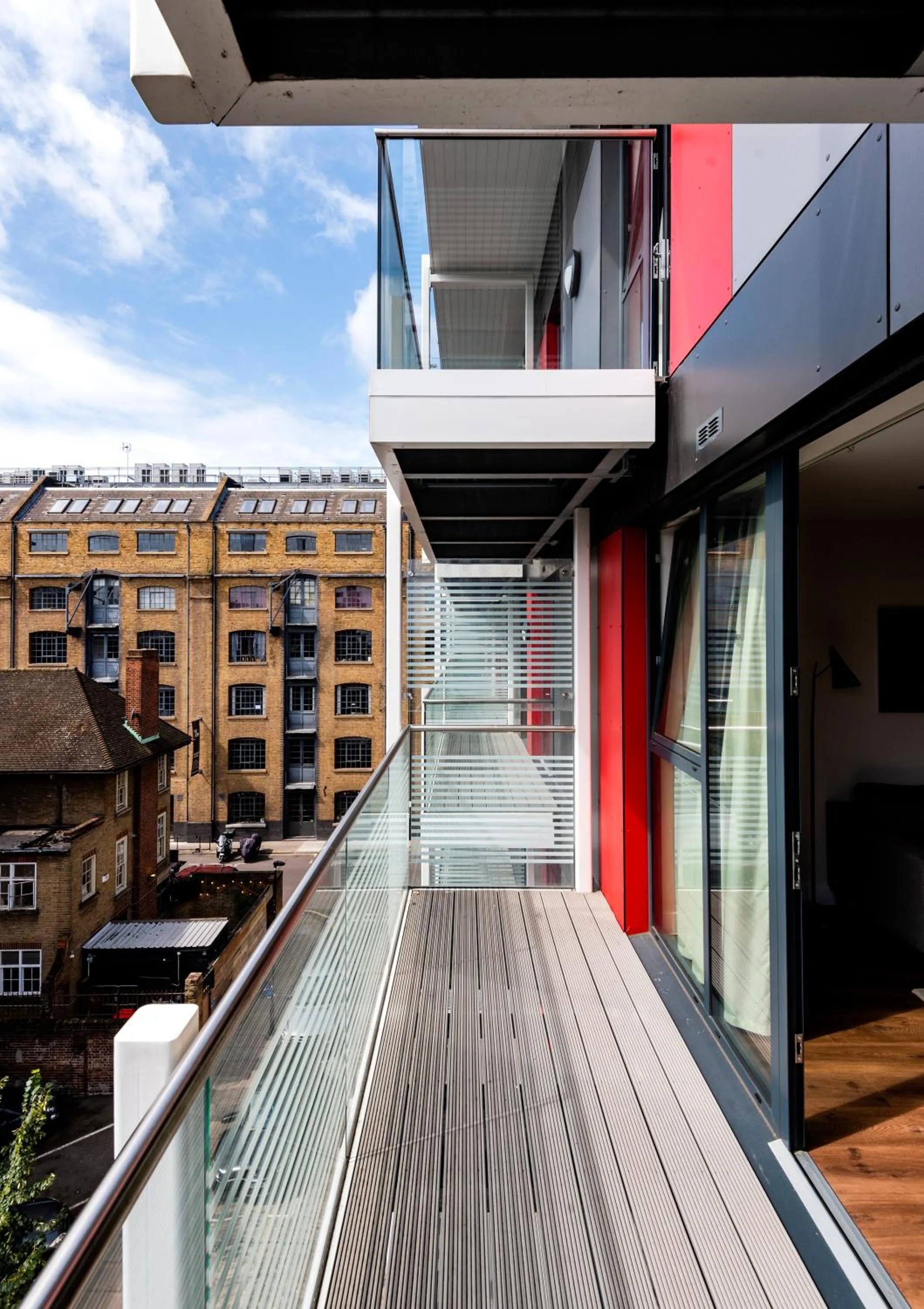 Twyne House Apartments