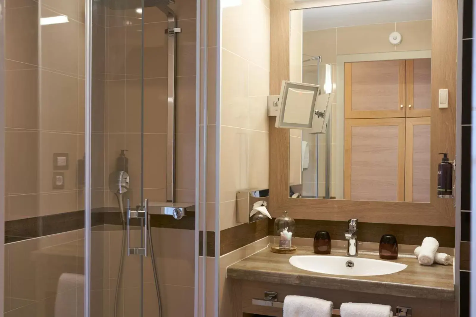 Bathroom in Hotel Vatel Bordeaux