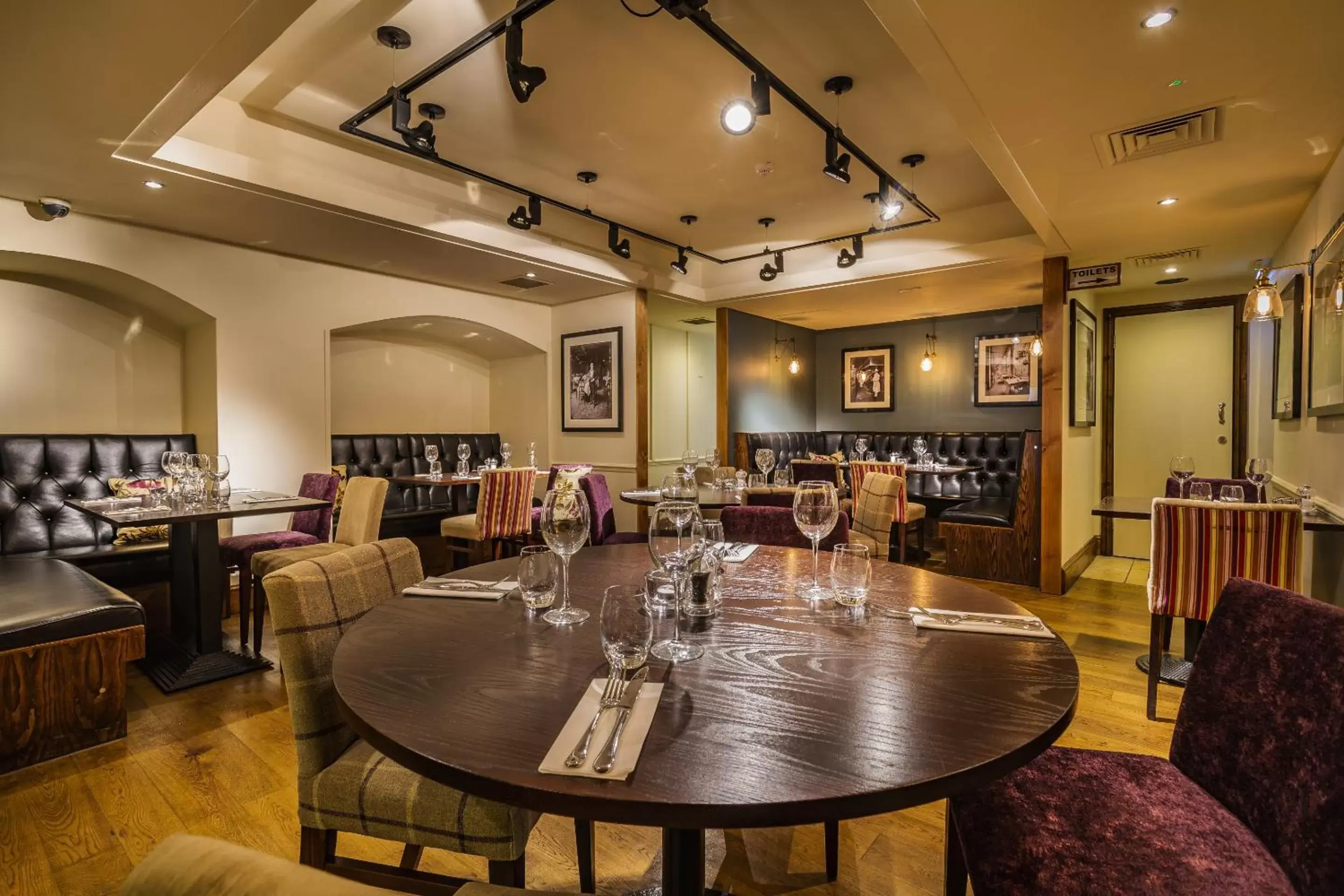 Restaurant/Places to Eat in The Swan Hotel, Stafford, Staffordshire