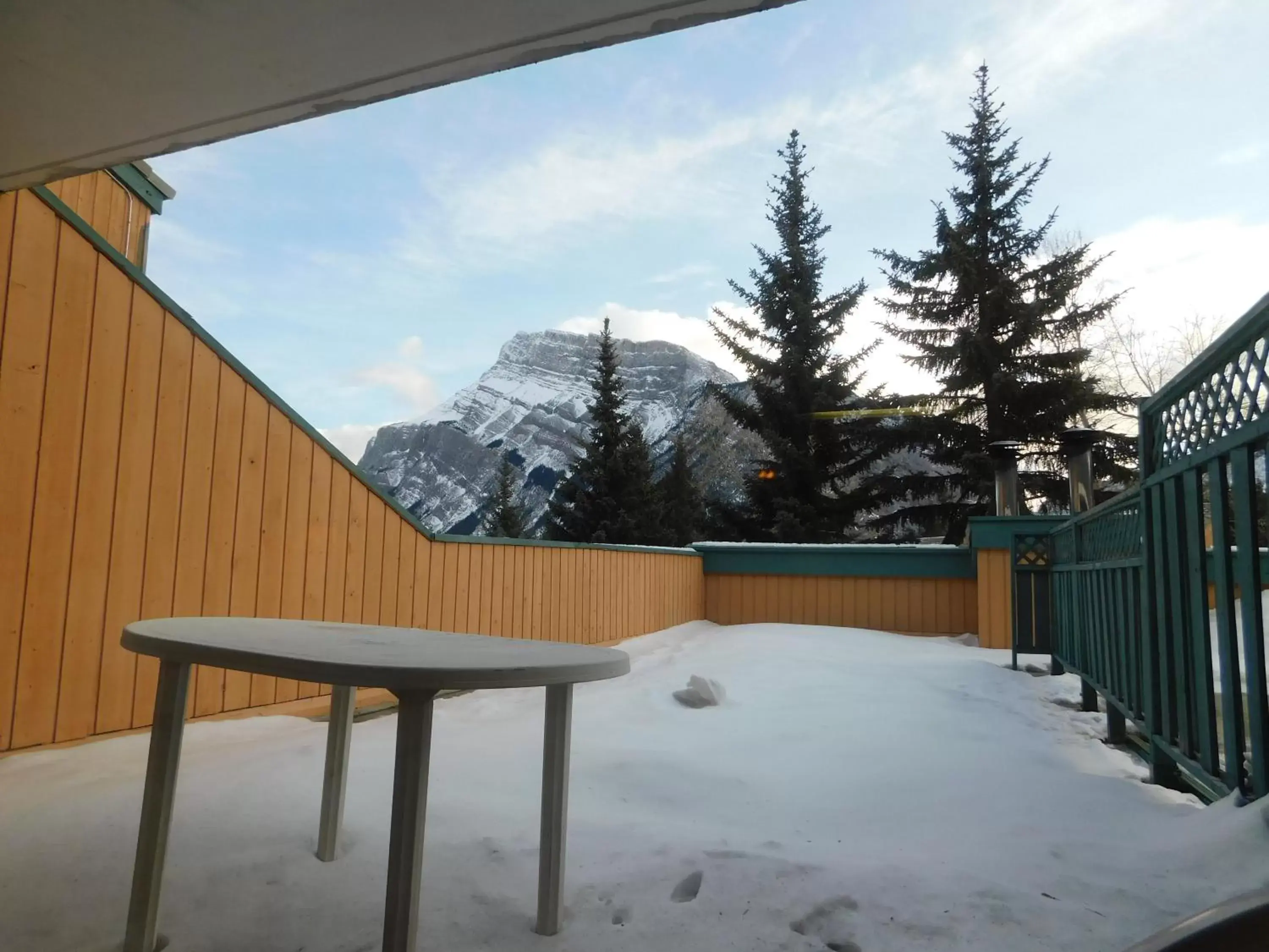 Balcony/Terrace, Winter in Douglas Fir Resort & Chalets