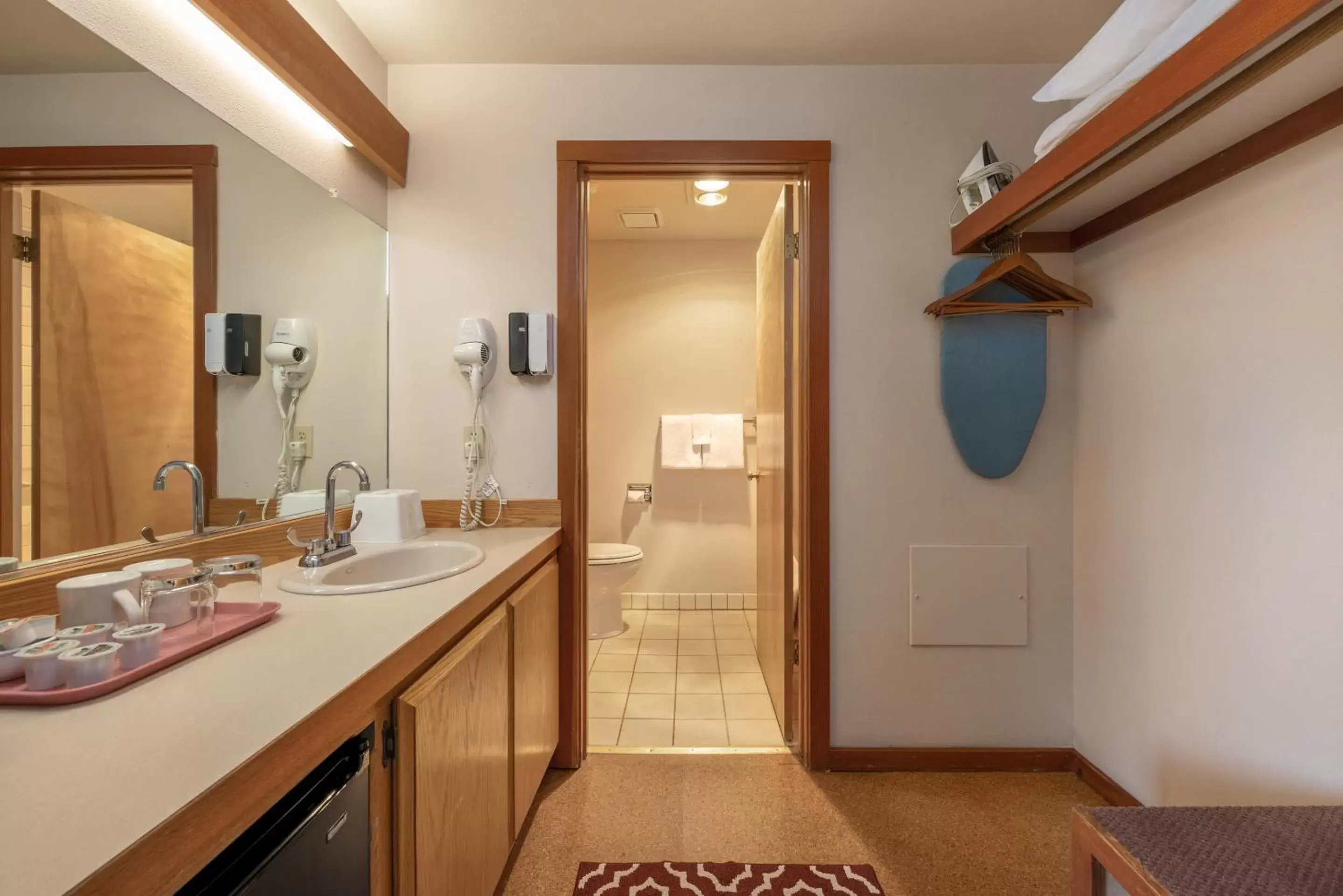 Bathroom in Harbor Lite Lodge
