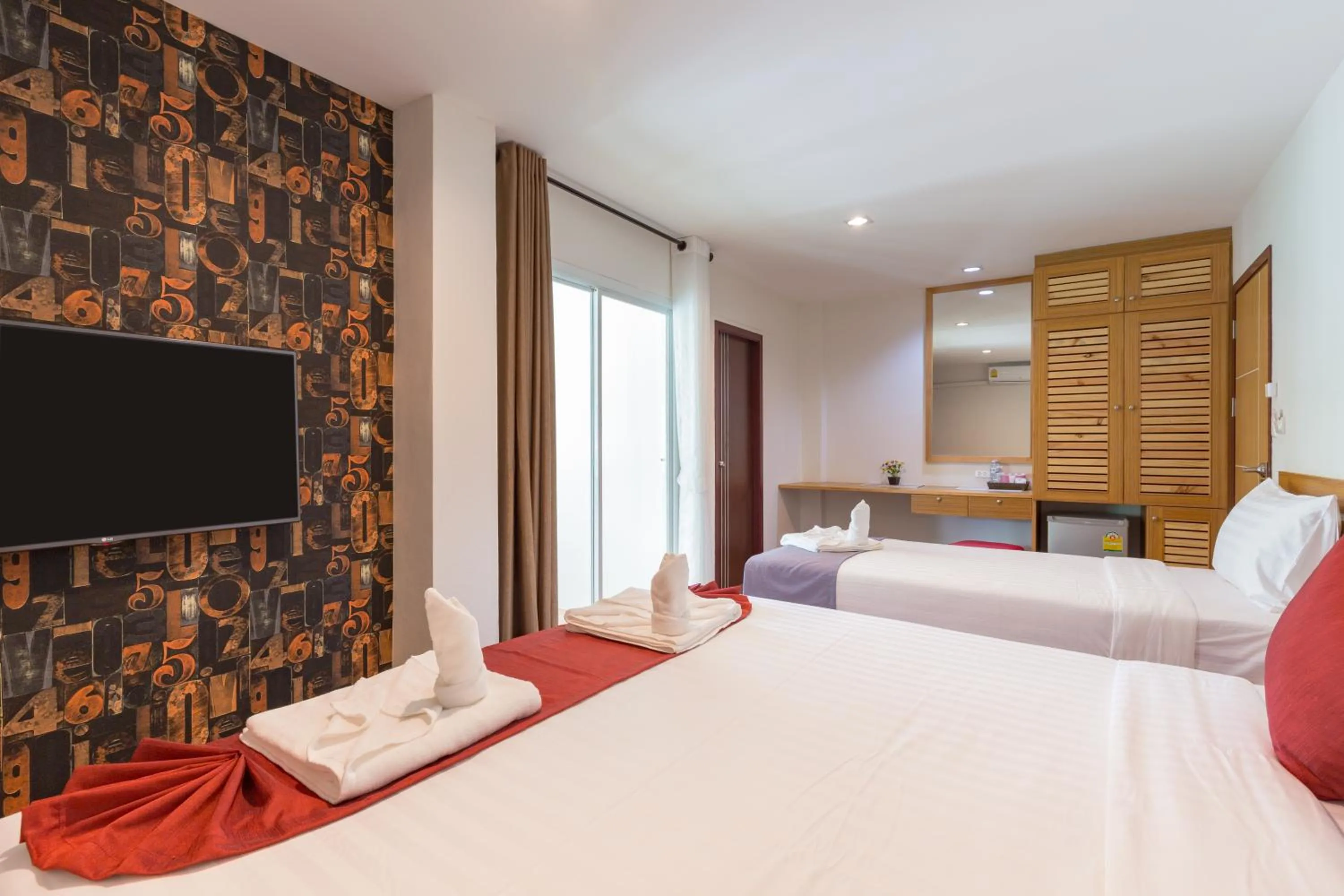 Bed in Tee Pak Dee Resident Phuket