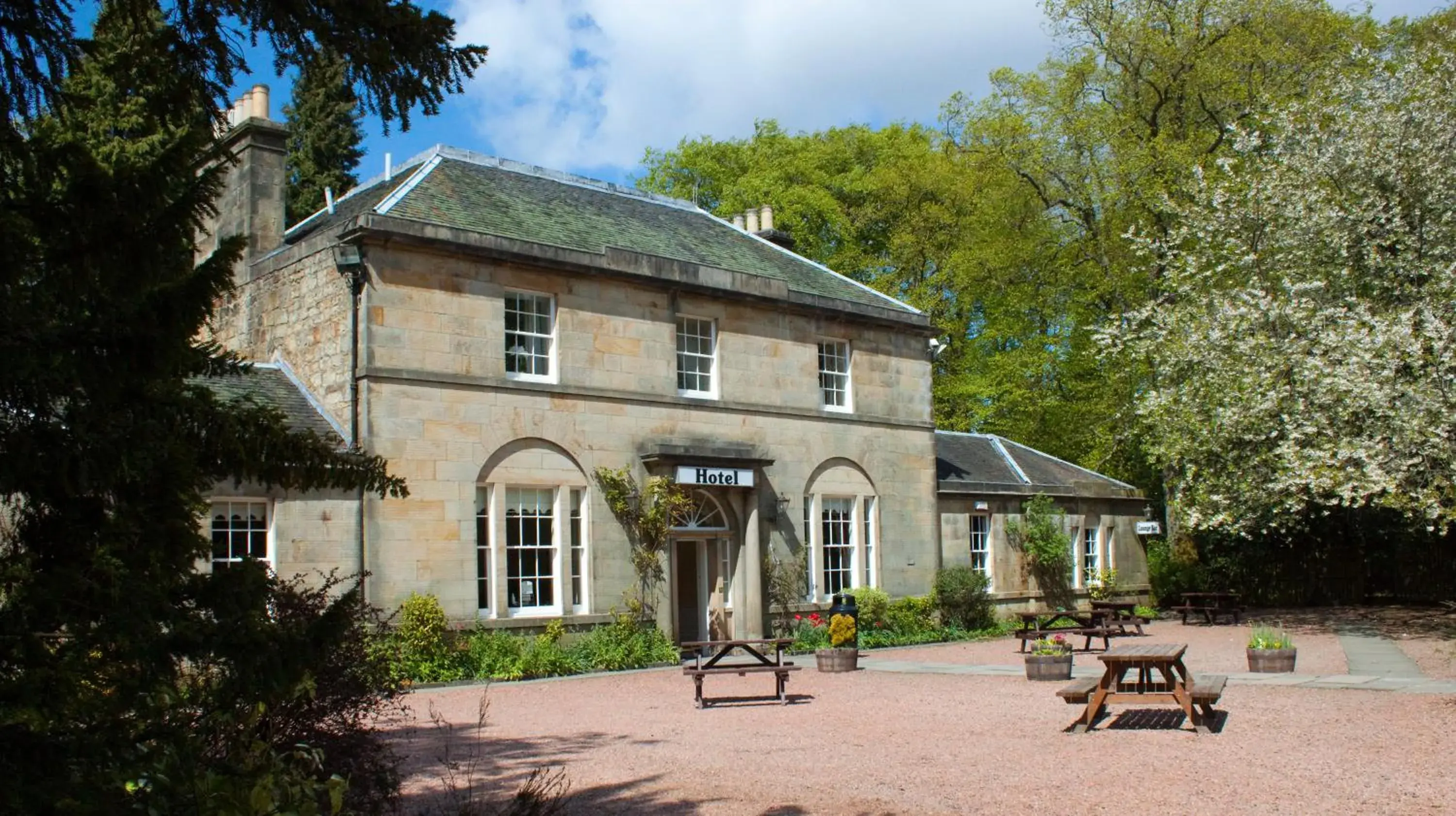 Property Building in Bankton House Hotel