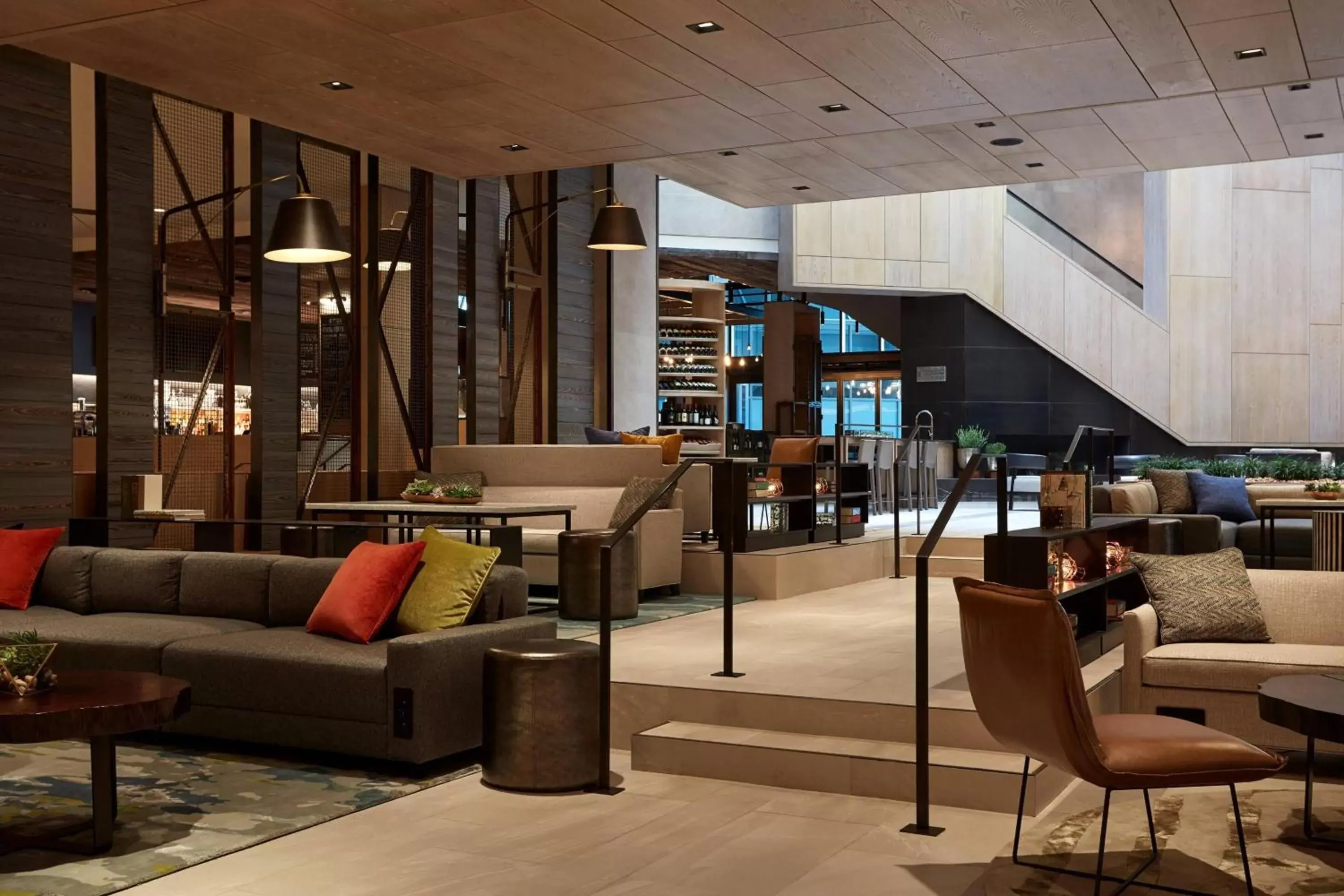 Property building, Lounge/Bar in Charlotte Marriott City Center