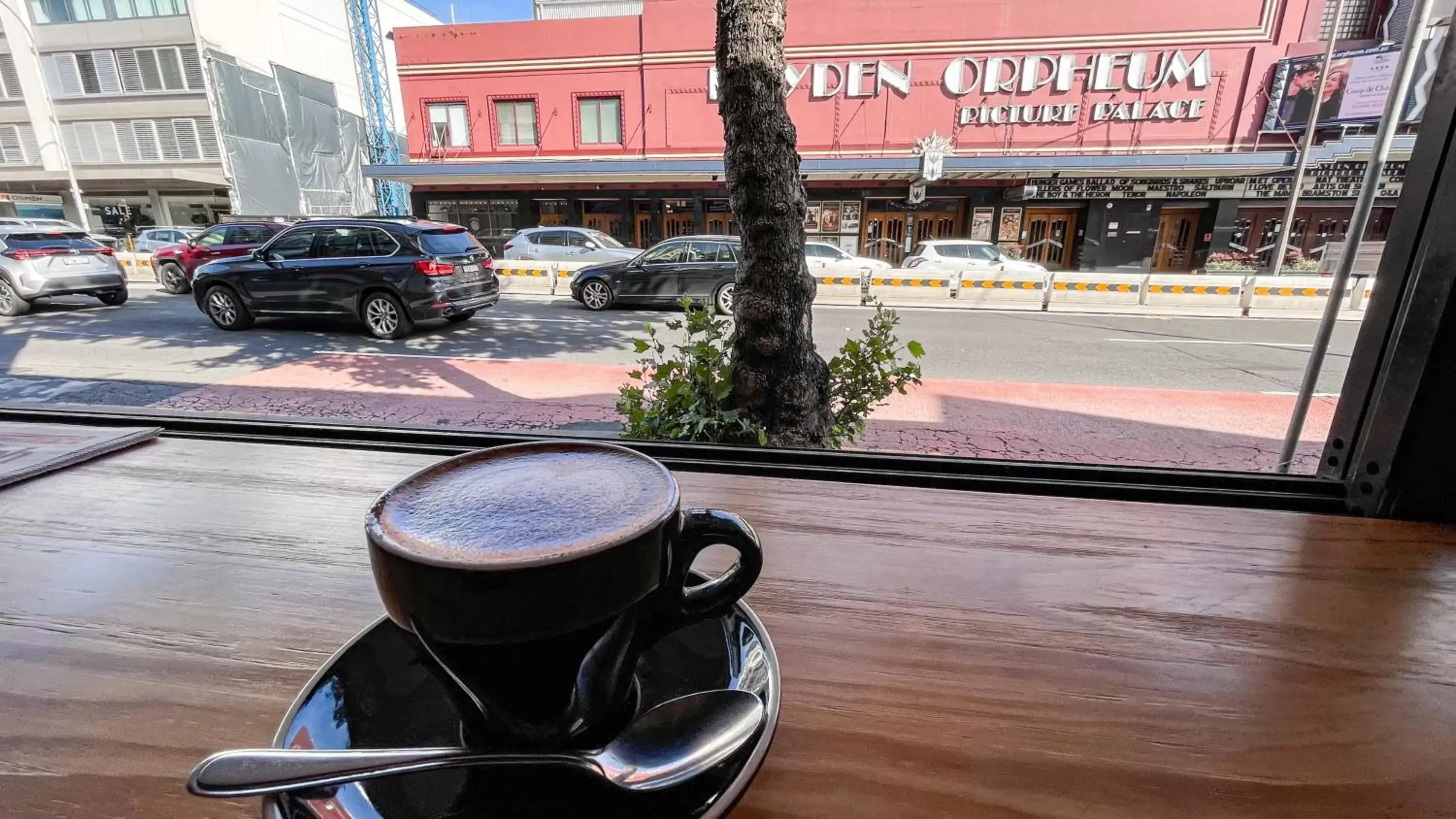 Property building in Park Regis Concierge Apartments Property building in Park Regis Concierge Apartments