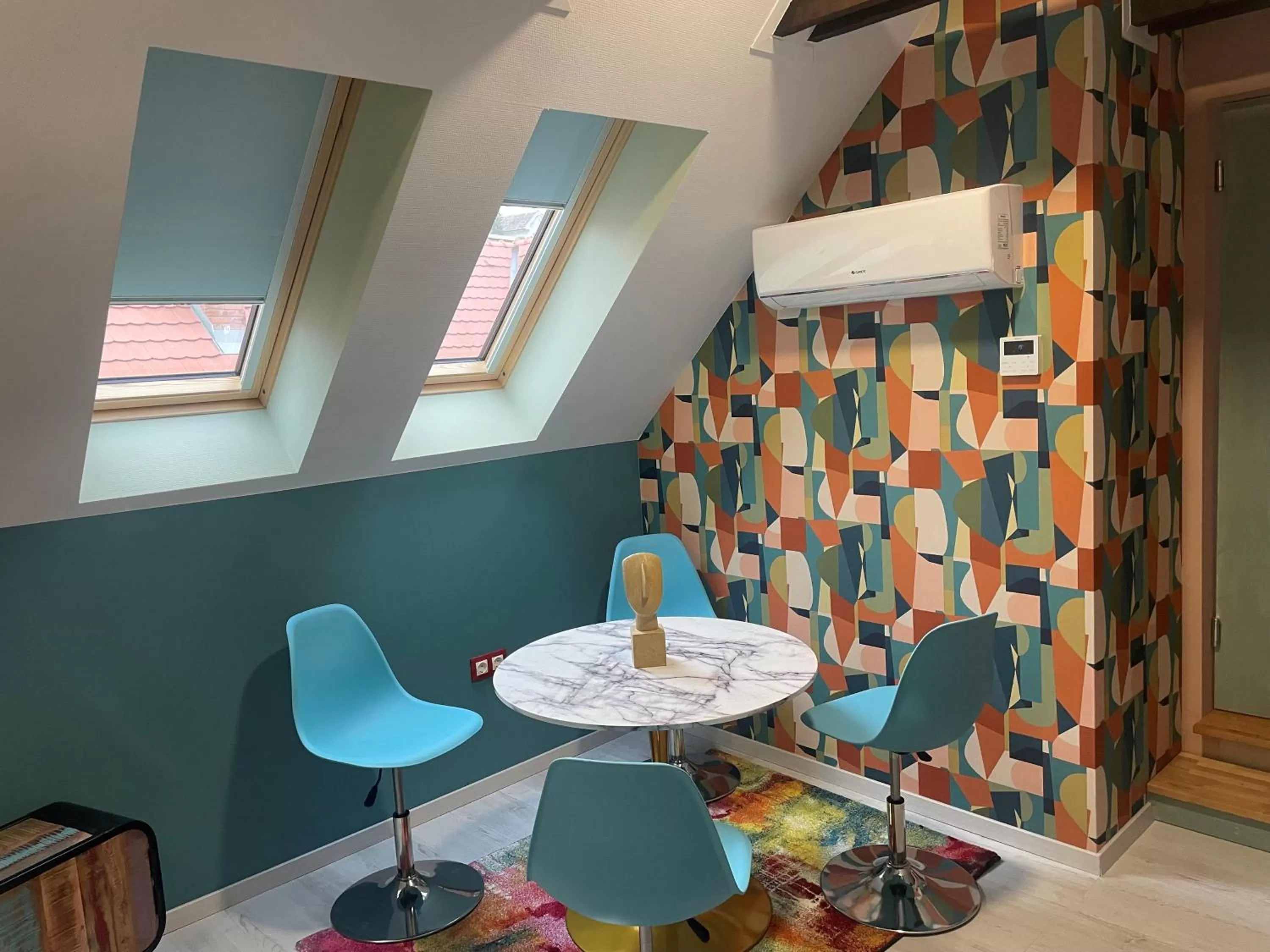 Dining area in Dunakavics XIII Apartman