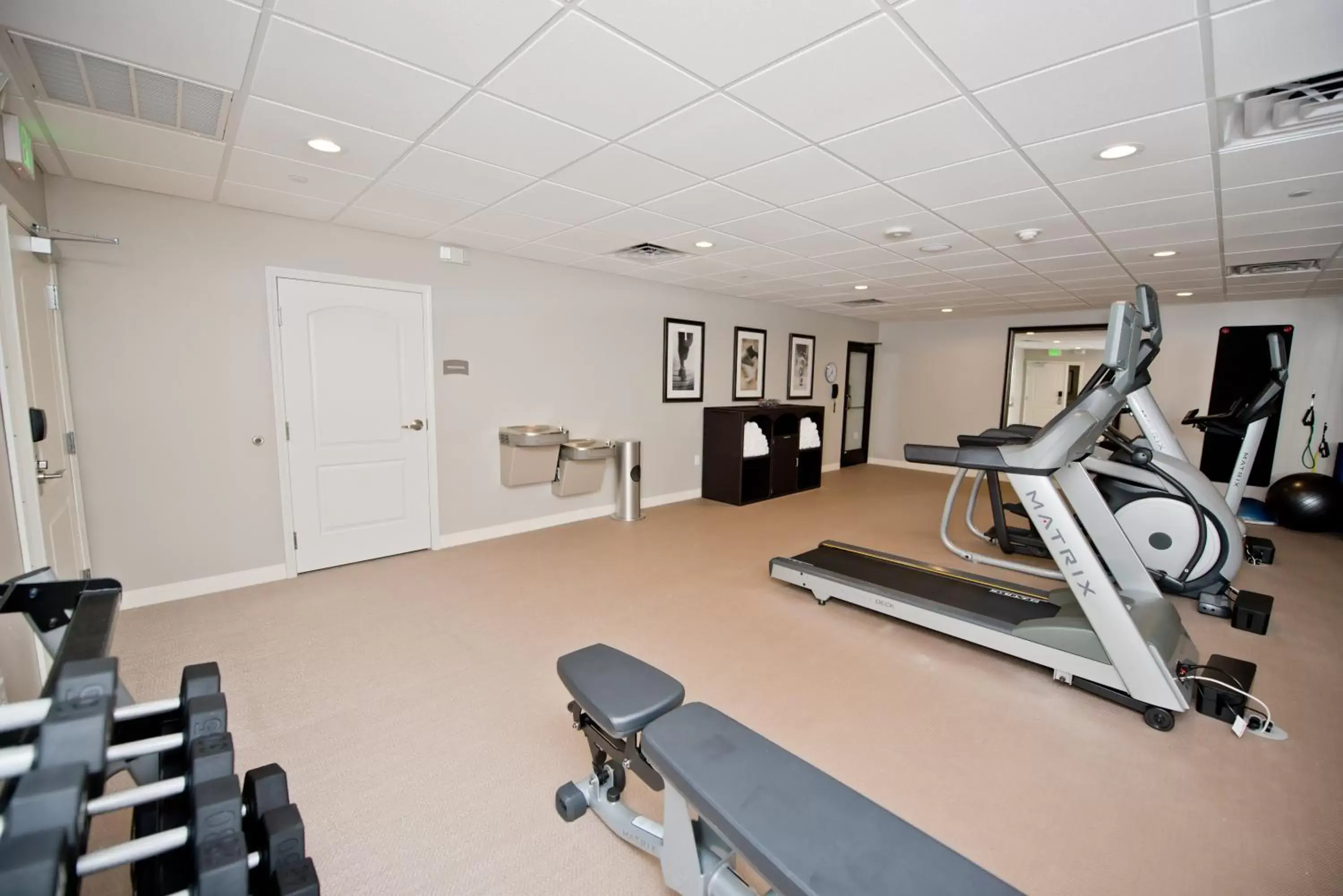 Fitness centre/facilities, Fitness Center/Facilities in Staybridge Suites Houston - Humble Beltway 8 E, an IHG Hotel