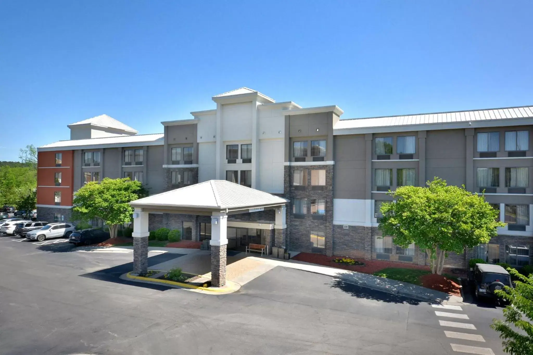 Property Building in Holiday Inn Express Raleigh-Durham Airport, an IHG Hotel