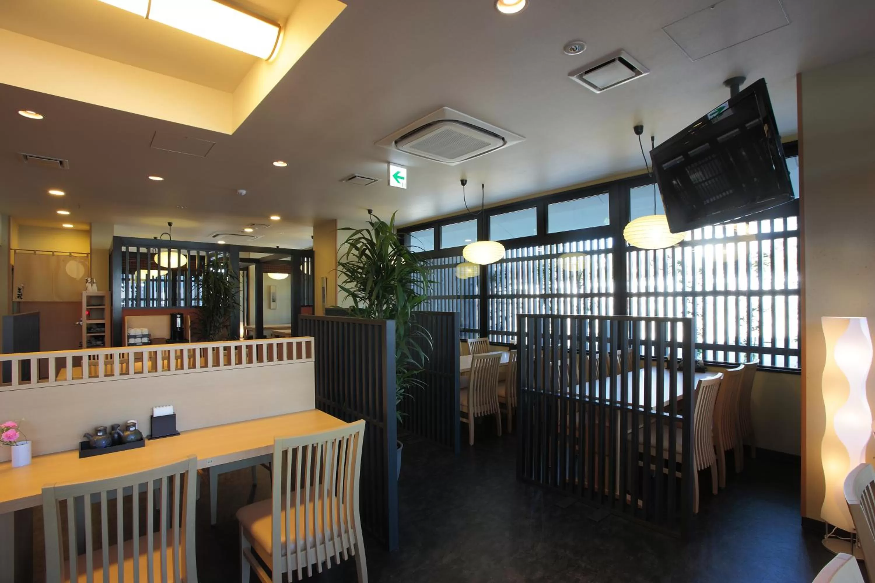 Restaurant/places to eat in Route Inn Grantia Wakuranoyado Igauenojomae