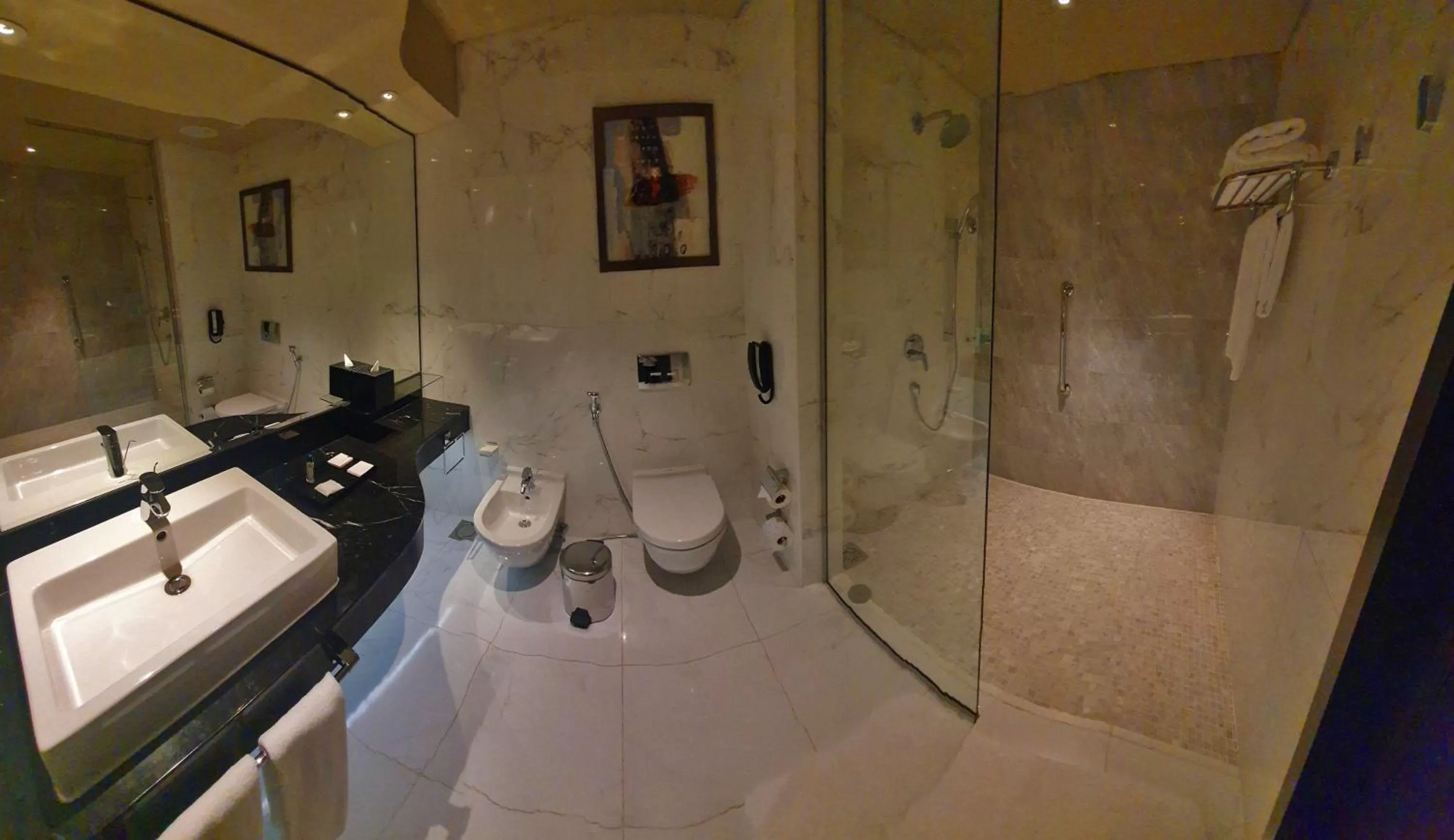 Toilet in The Art Hotel & Resort