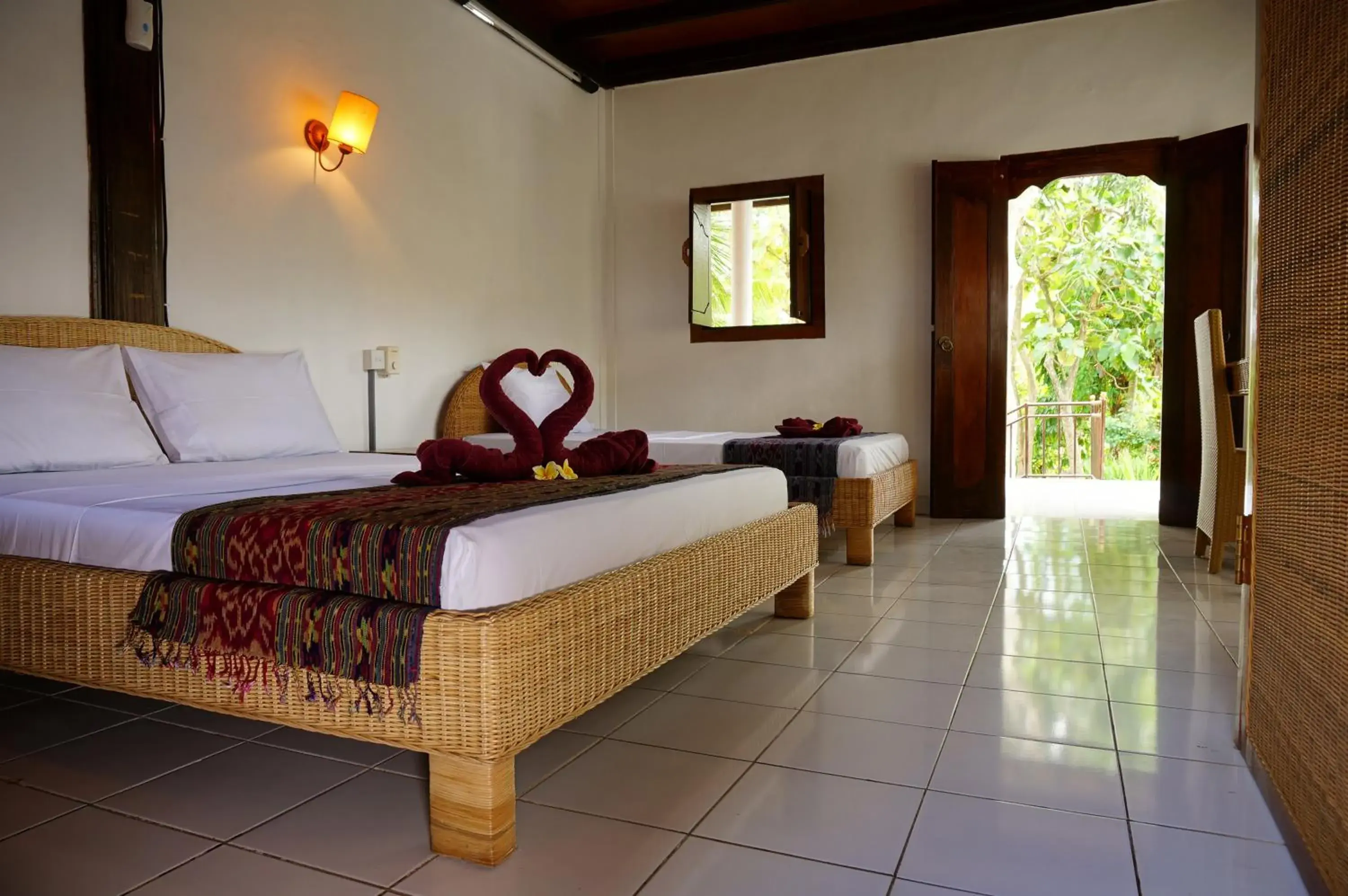 Decorative detail, Bed in Argasoka Bungalows