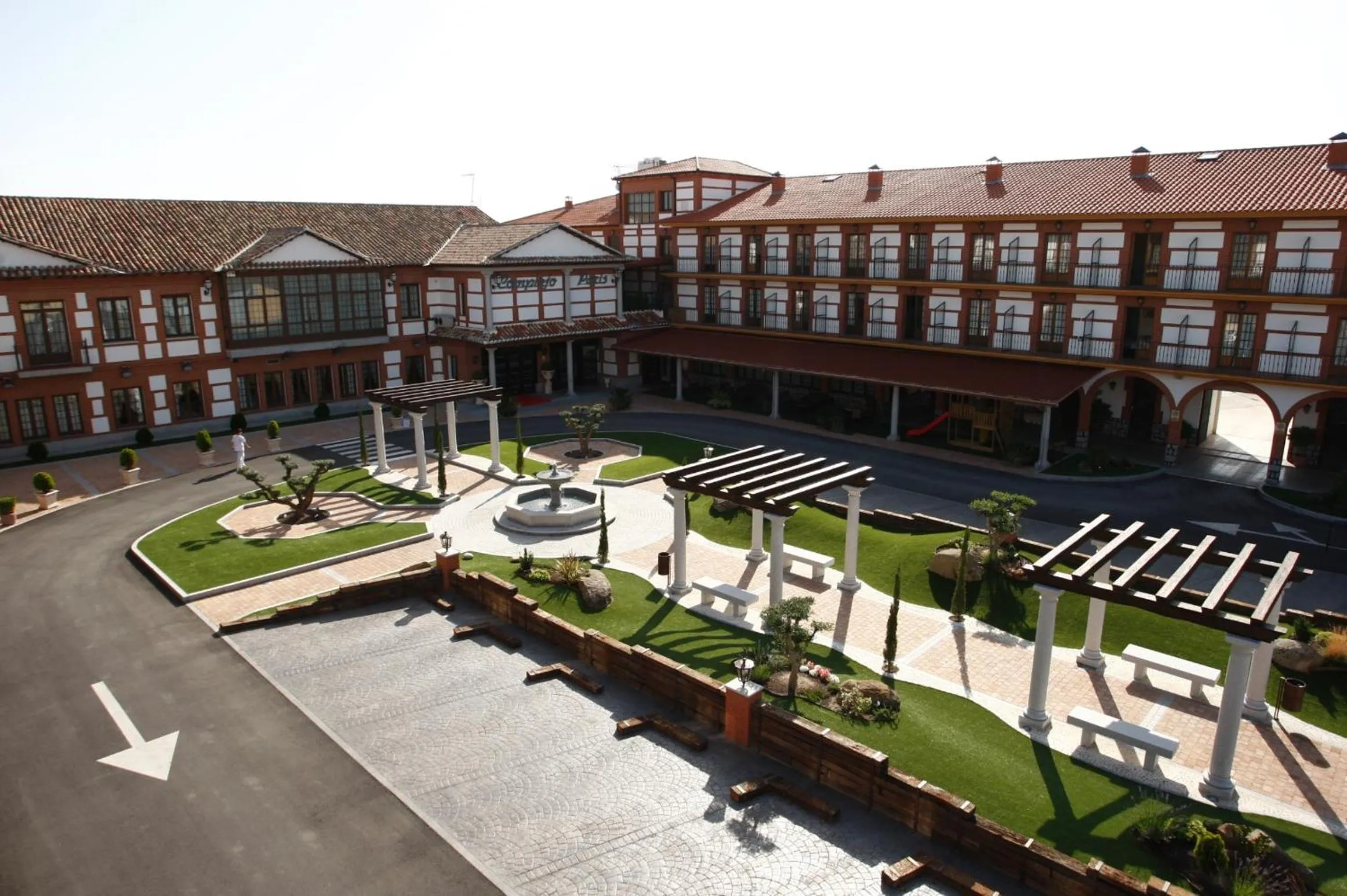 Bird's eye view in Hotel Complejo París