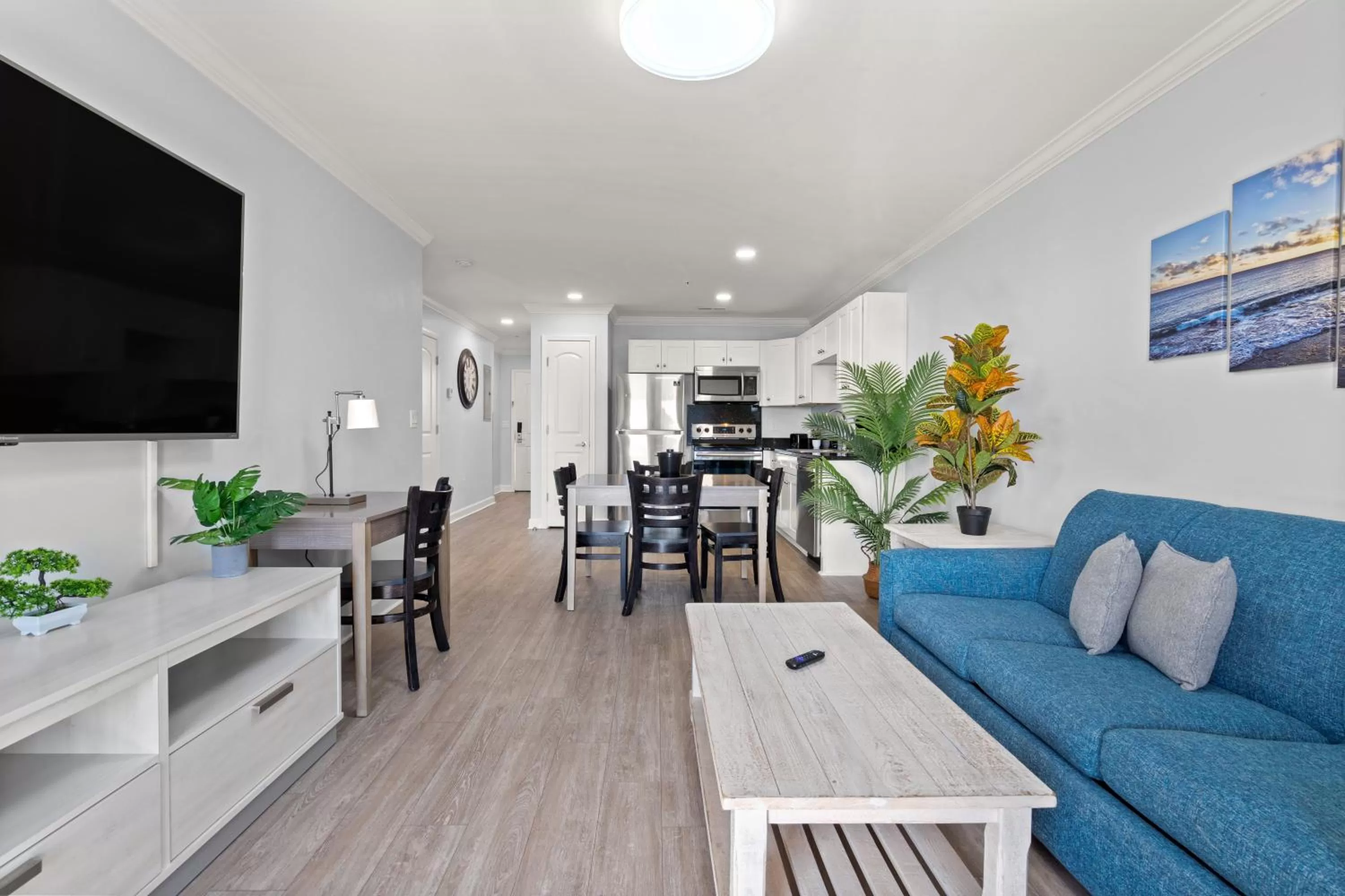 Living room, Seating Area in Ocean Escape Condos