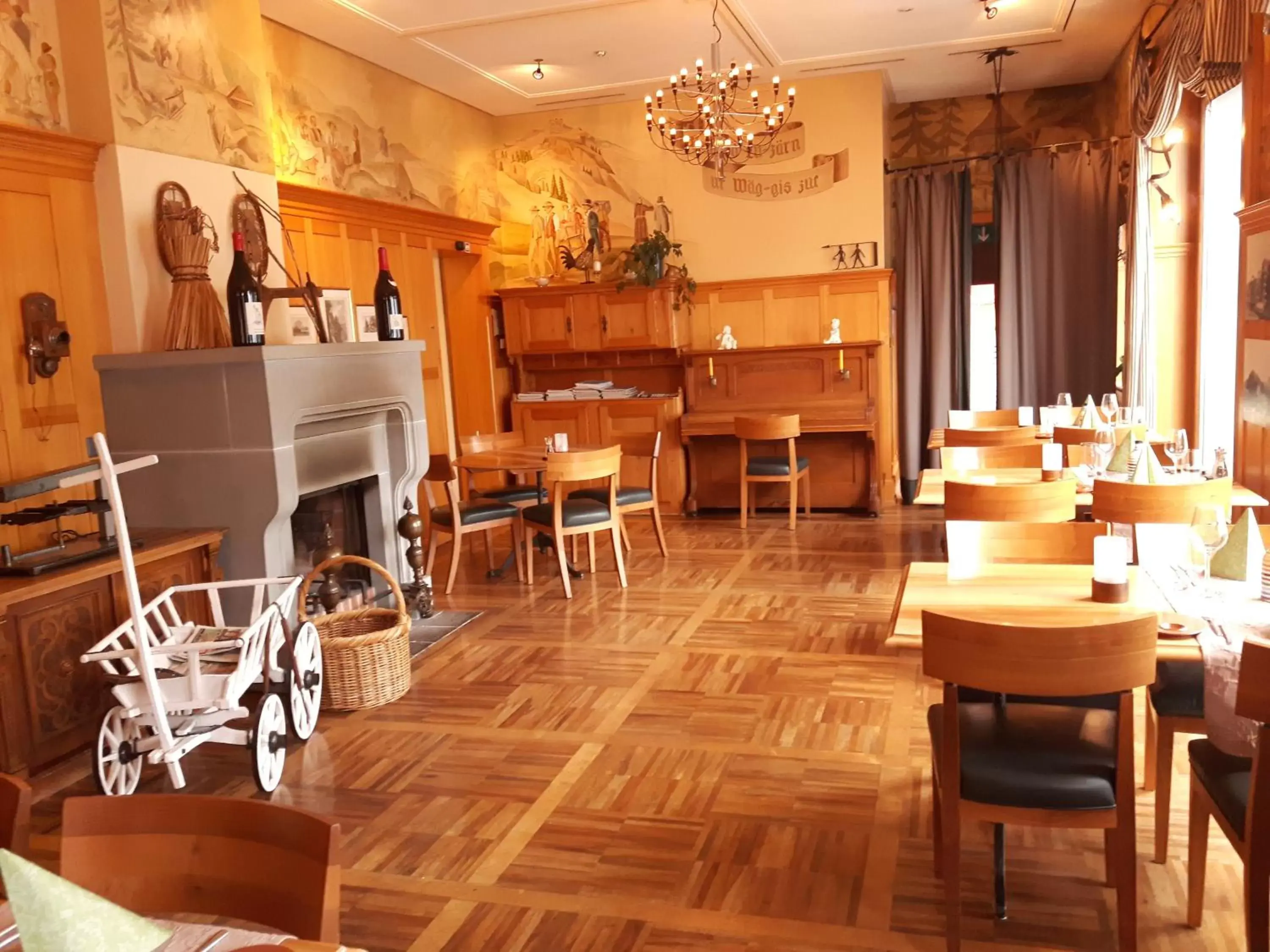 Restaurant/Places to Eat in Garni-Hotel Frohburg - Beau Rivage Collection