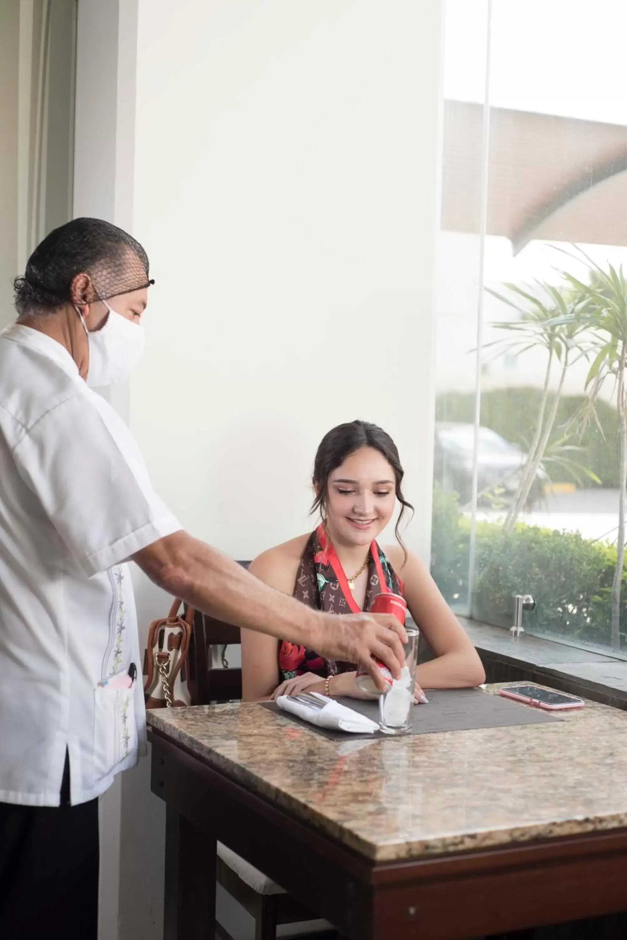 Restaurant/places to eat in Crown Victoria Hotel Restaurant/places to eat in Crown Victoria Hotel