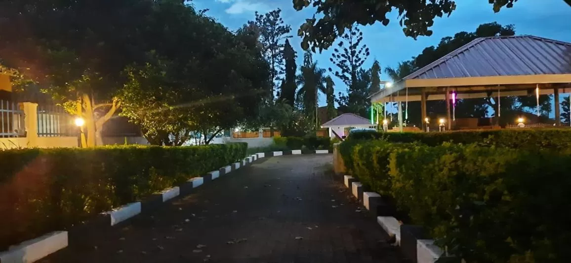 Garden in Northern Pearl