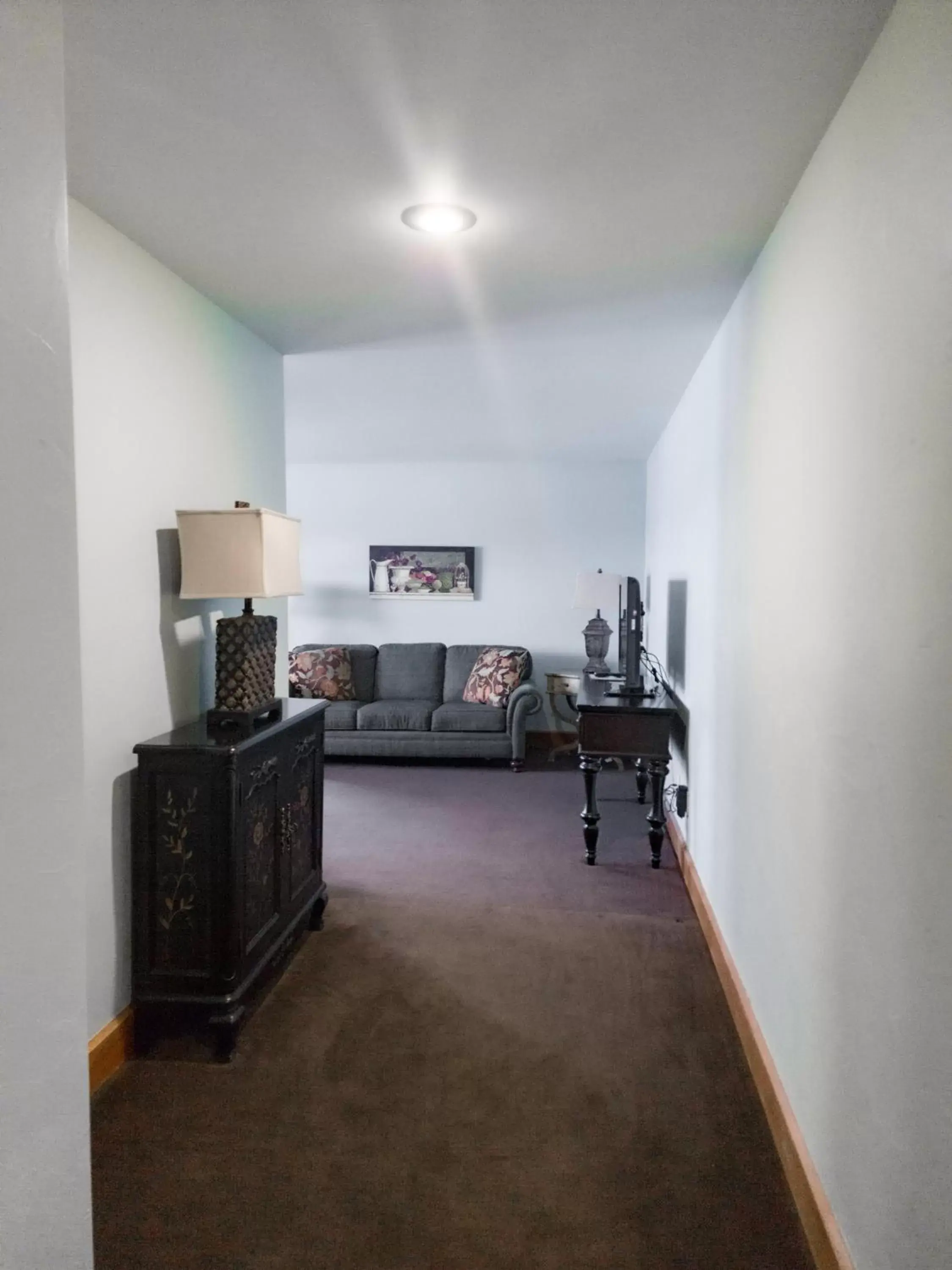 Living room, Seating Area in Nuk's Executive Suites