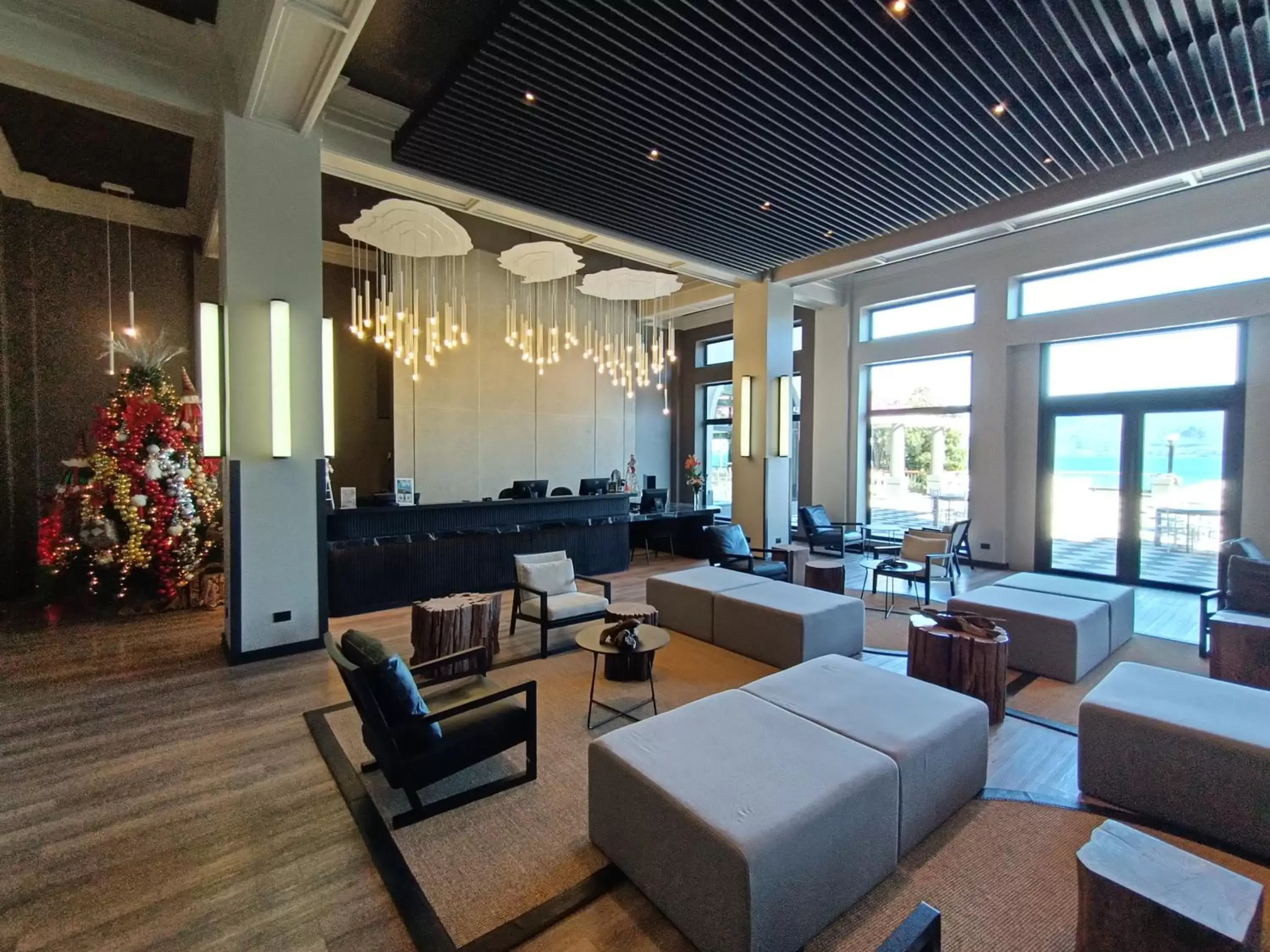 Lobby or reception in Hotel Enjoy Pucon