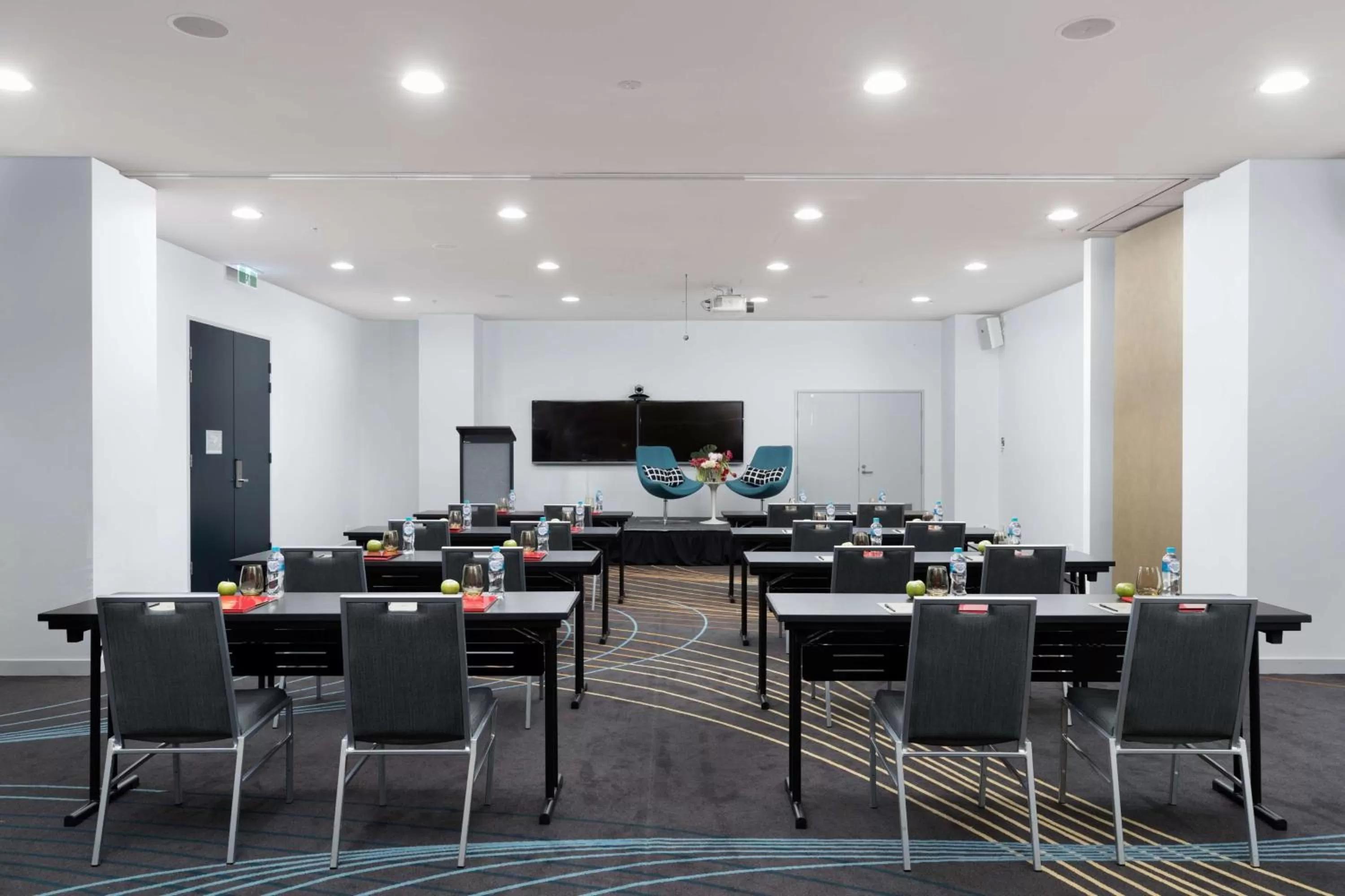 Meeting/conference room in Rydges Sydney Airport Hotel