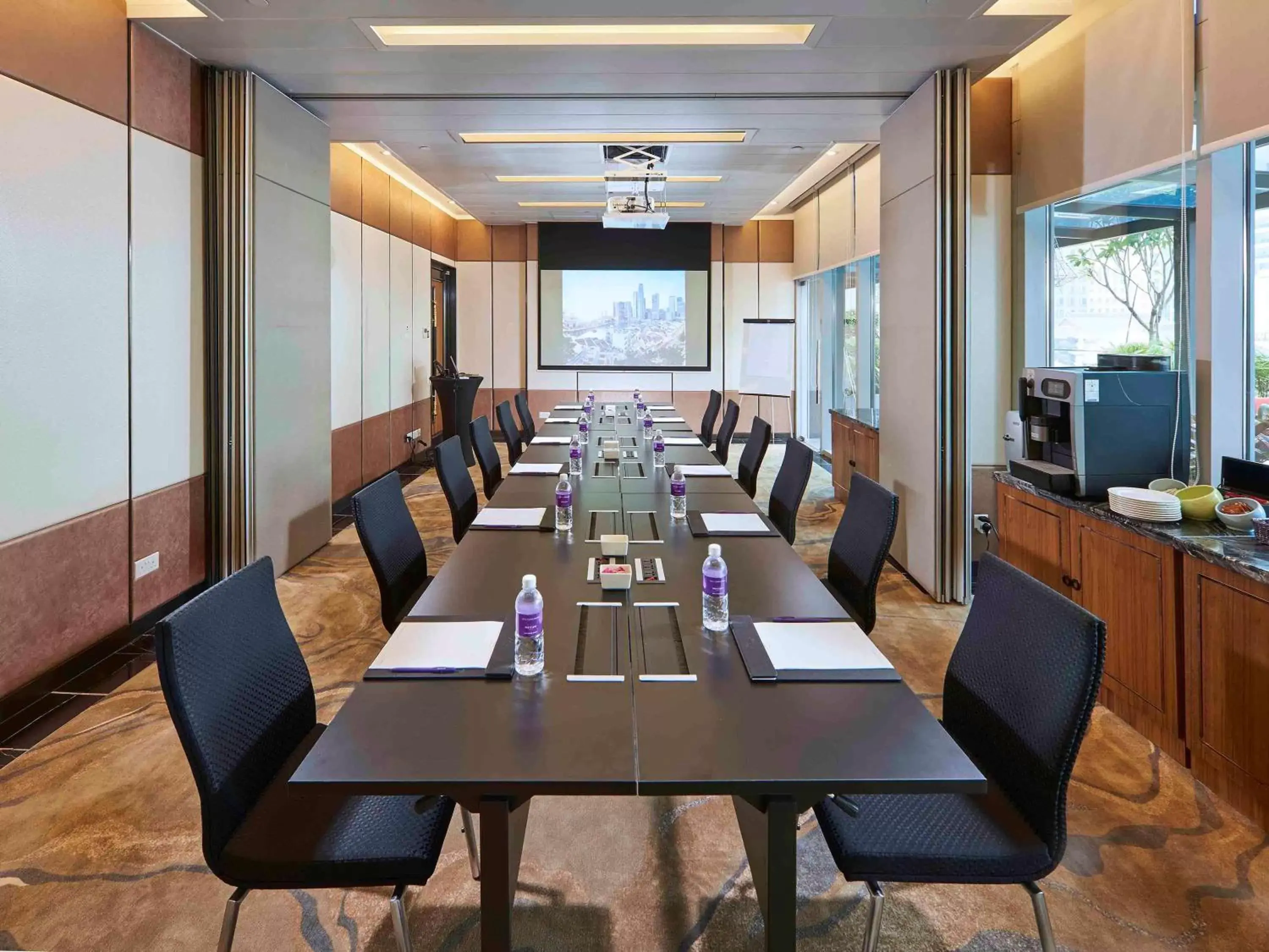 Meeting/conference room in Mercure Singapore Bugis