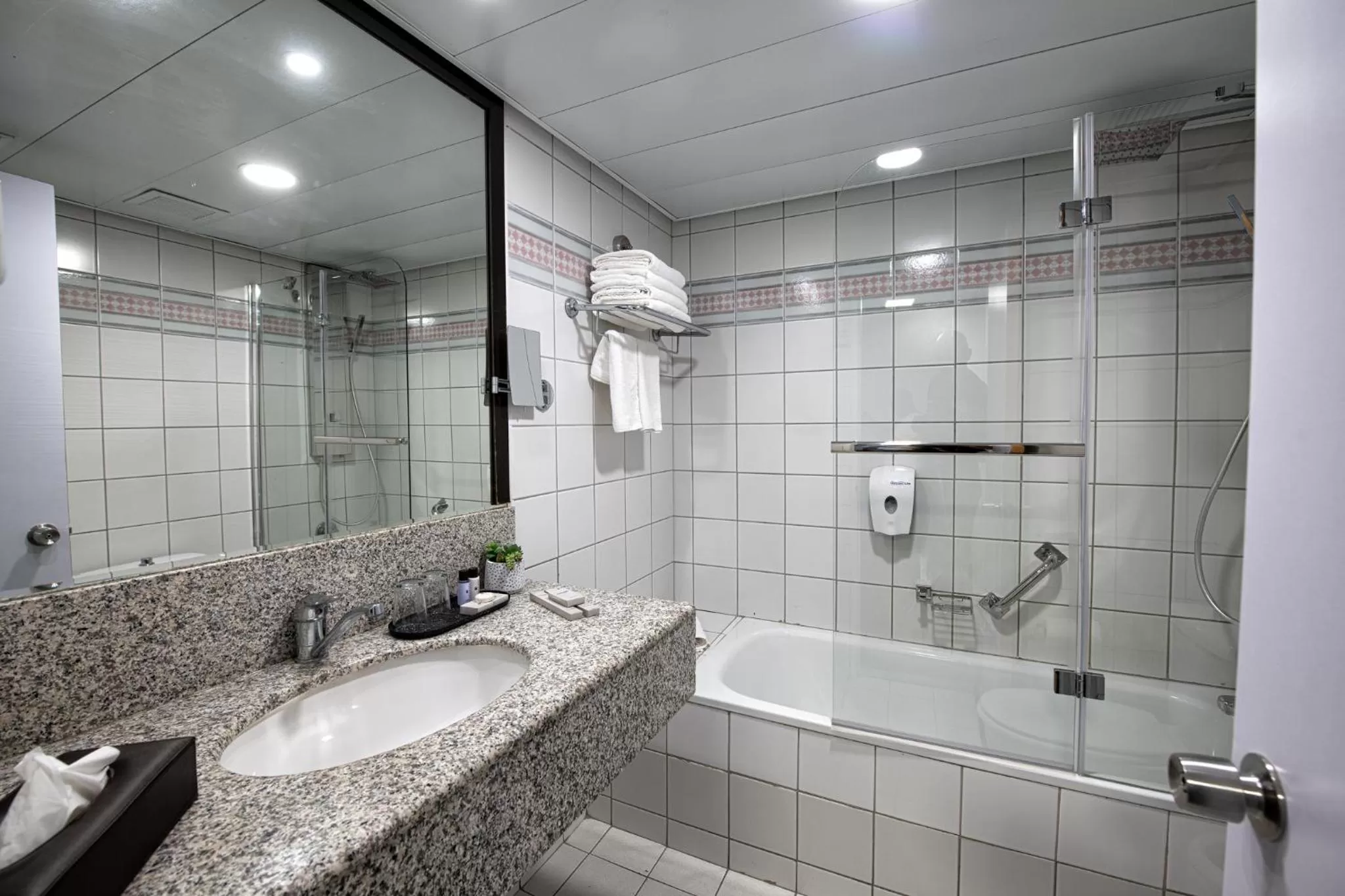 Bathroom in Brown Lighthouse Eilat, a member of Brown Hotels