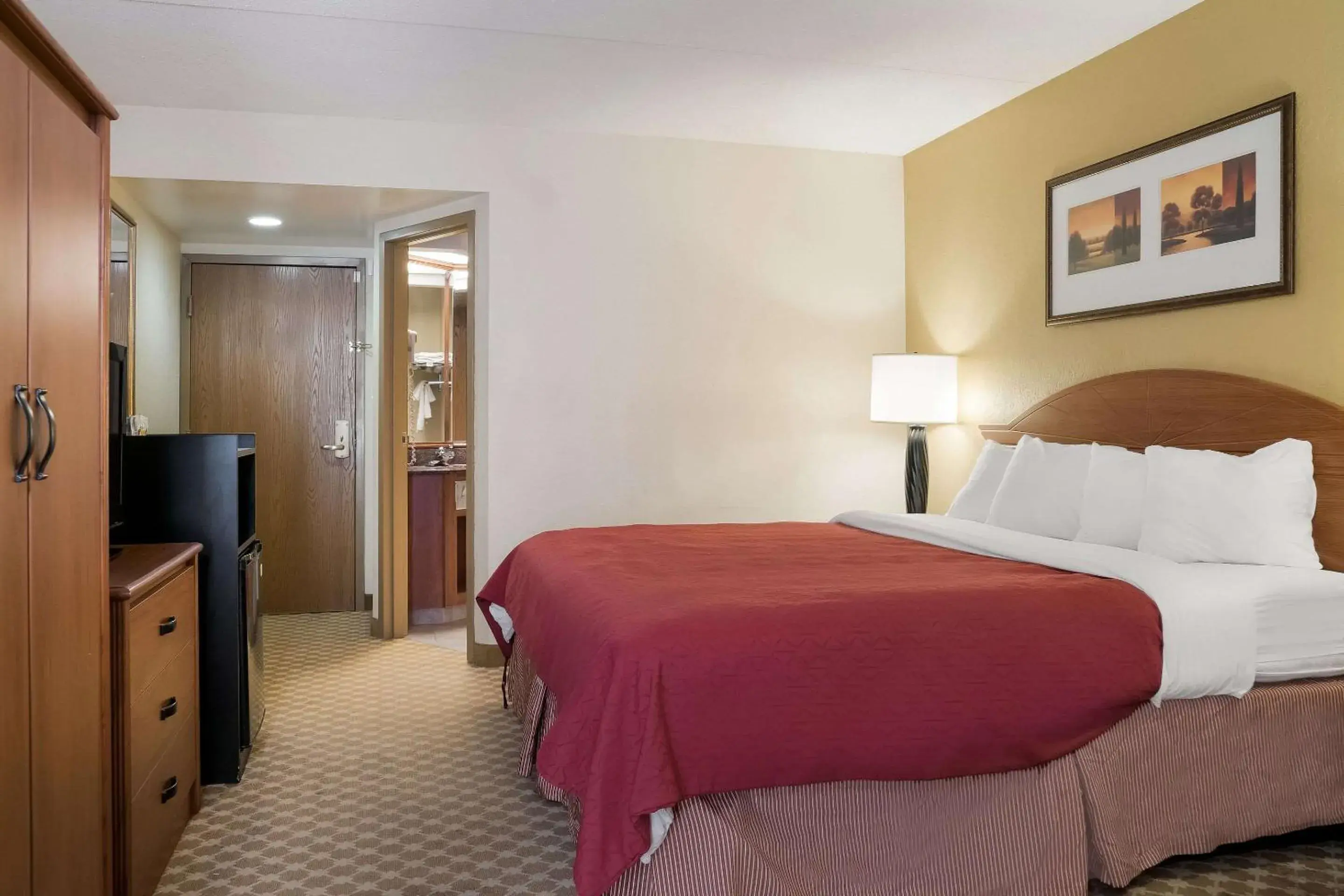 Bedroom, Bed in Quality Inn & Suites