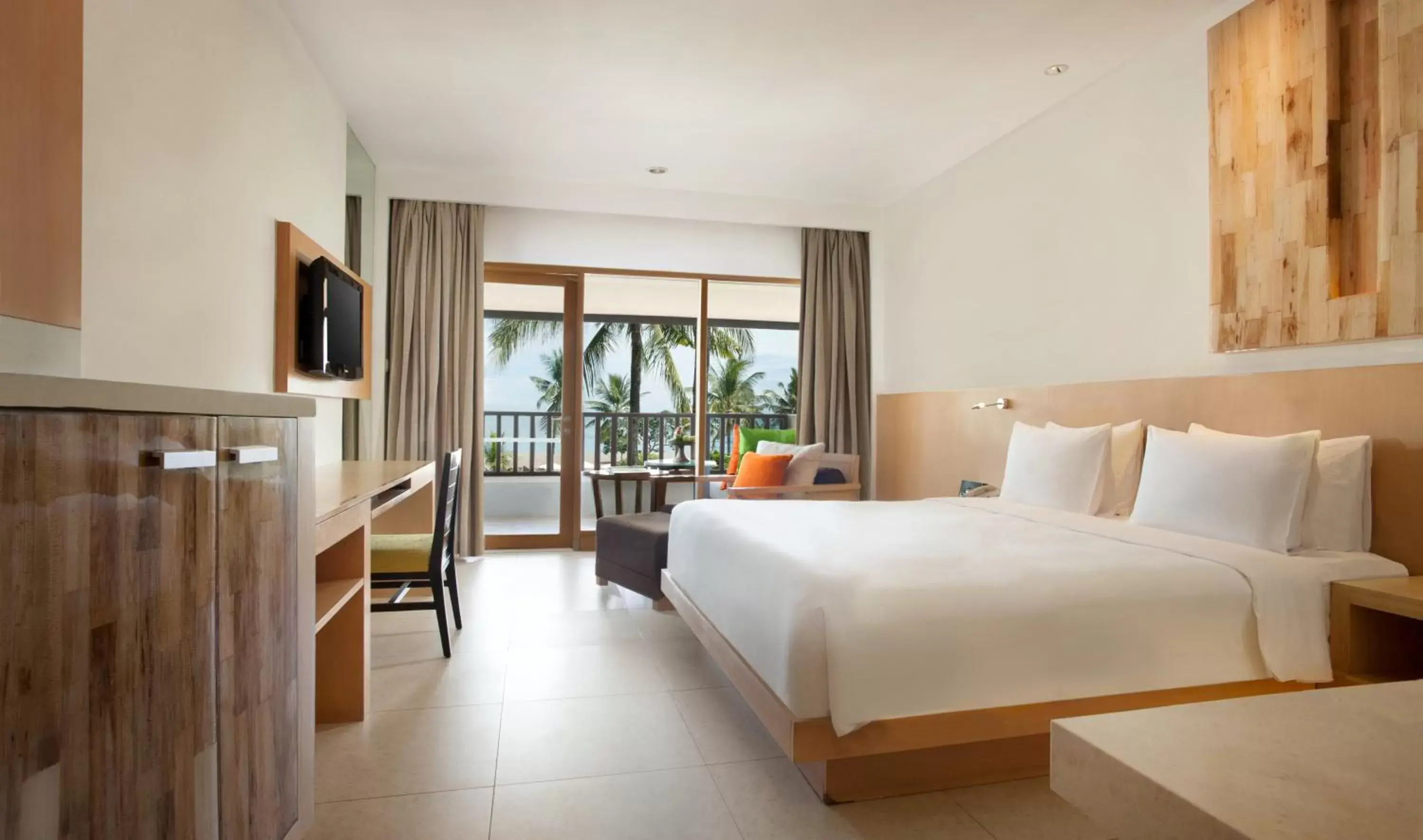 TV and multimedia in Holiday Inn Resort Baruna Bali, an IHG Hotel - CHSE Certified