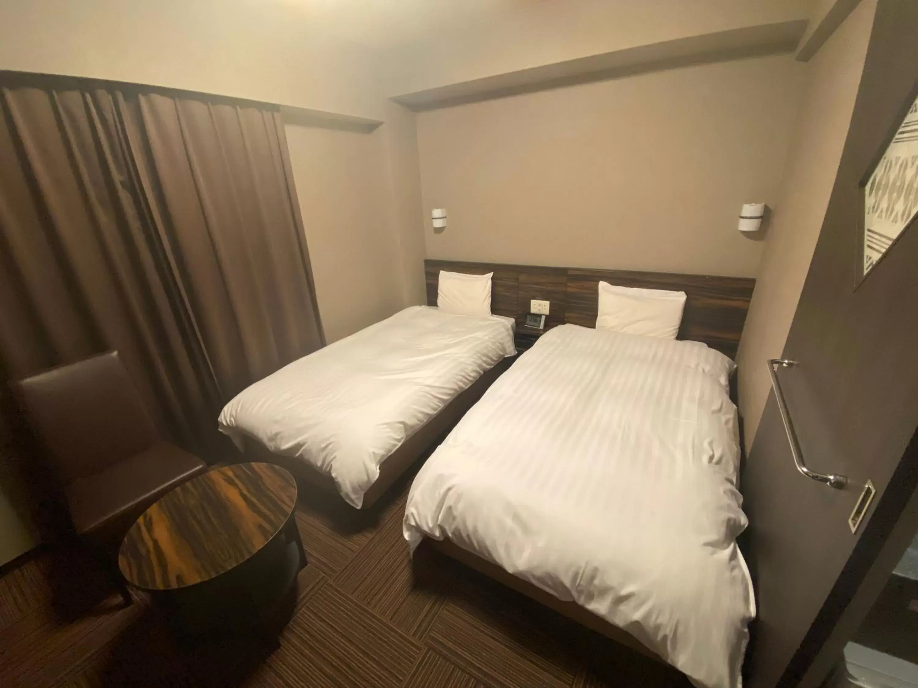 Bed in Dormy Inn Premium Hakata Canal City Mae