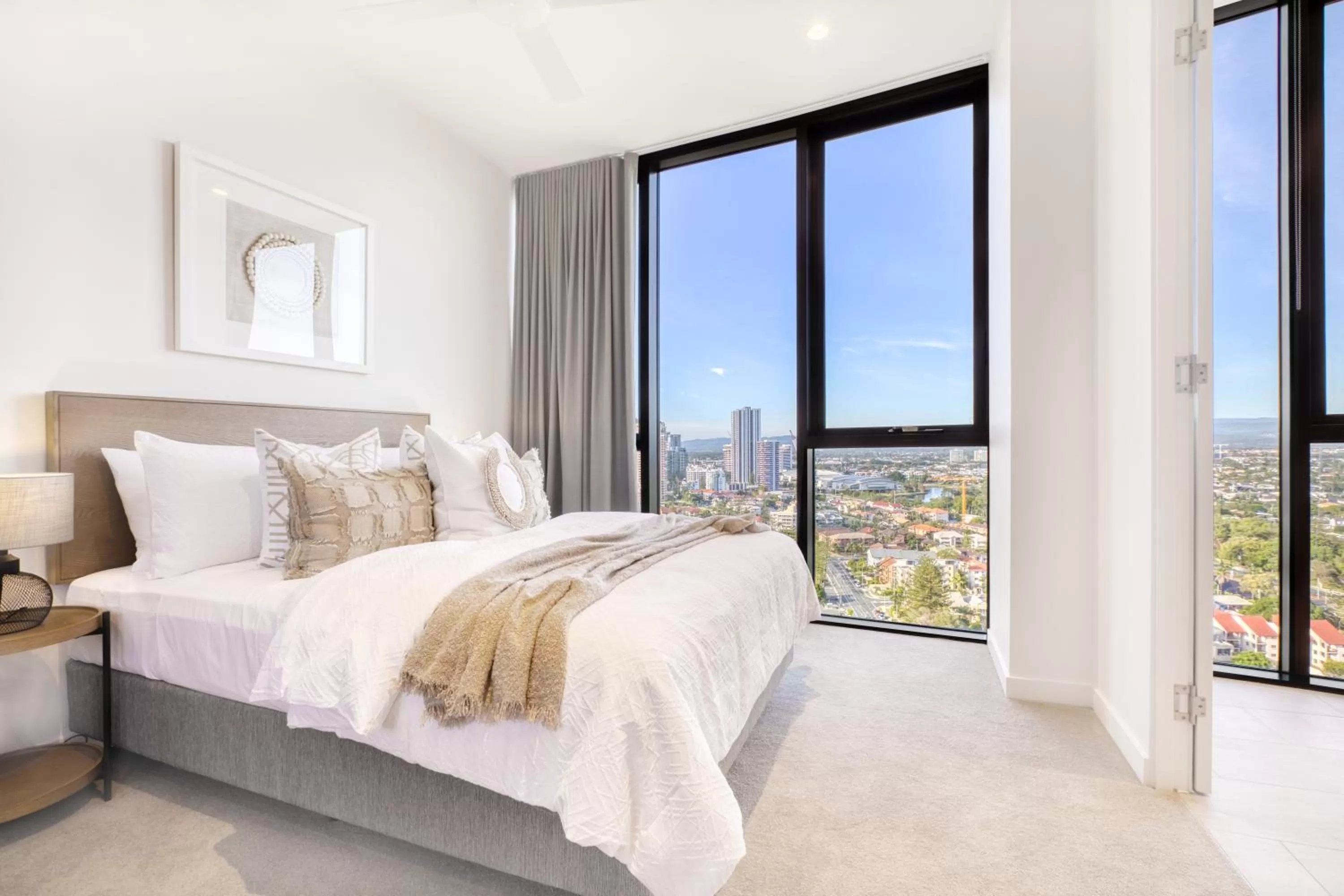Bedroom in Vue Broadbeach - Official