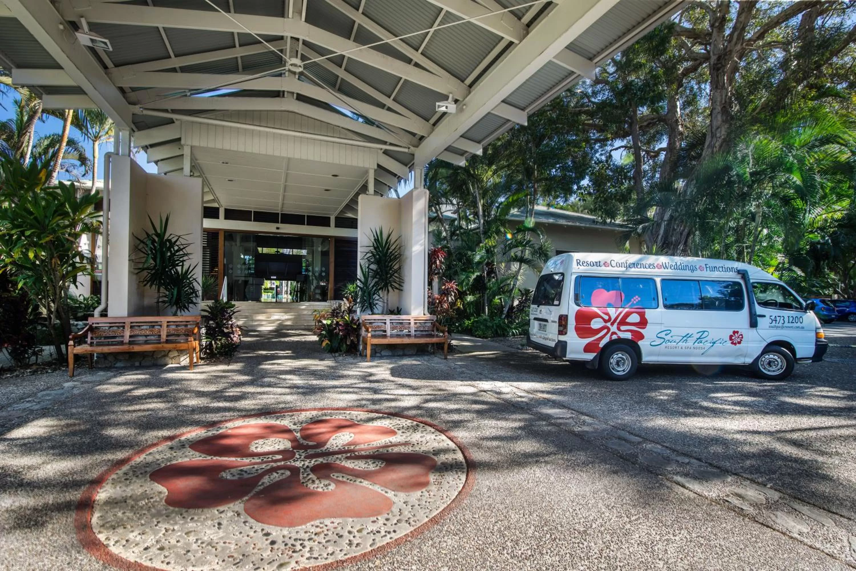Facade/entrance in South Pacific Resort & Spa Noosa