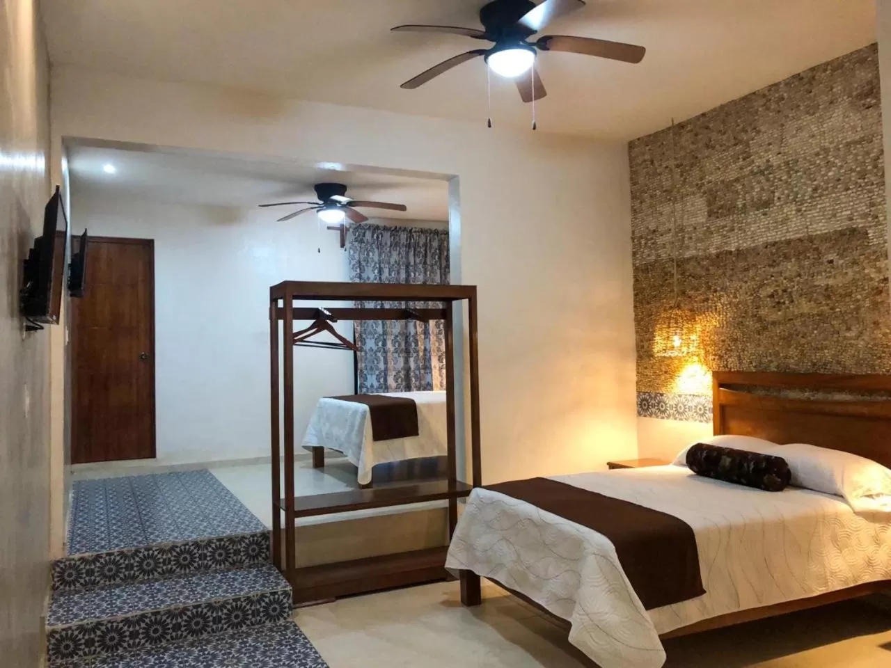 Photo of the whole room, Bed in Hotel Boutique Bugambilias