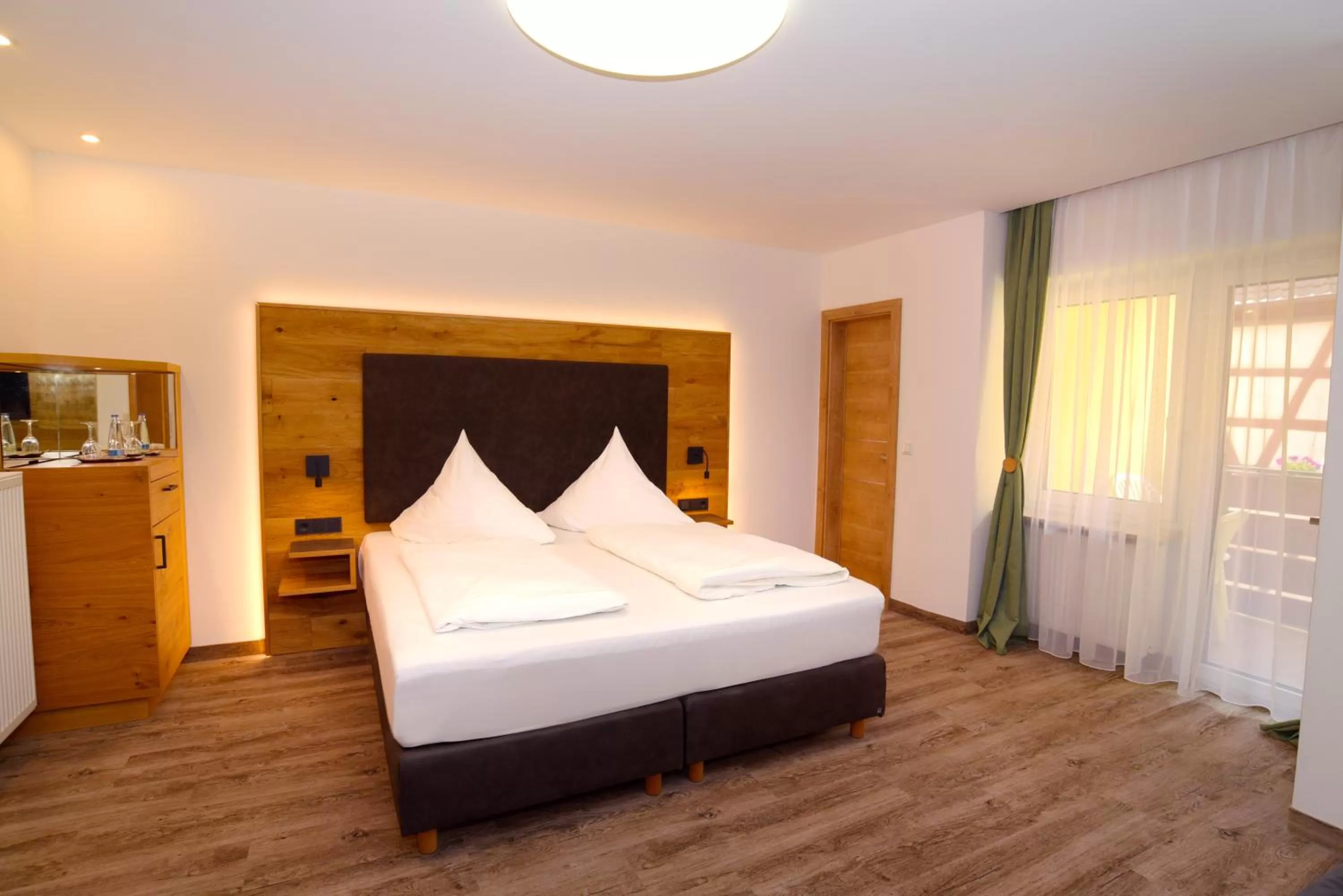 Bed in Krone - Hotel Garni