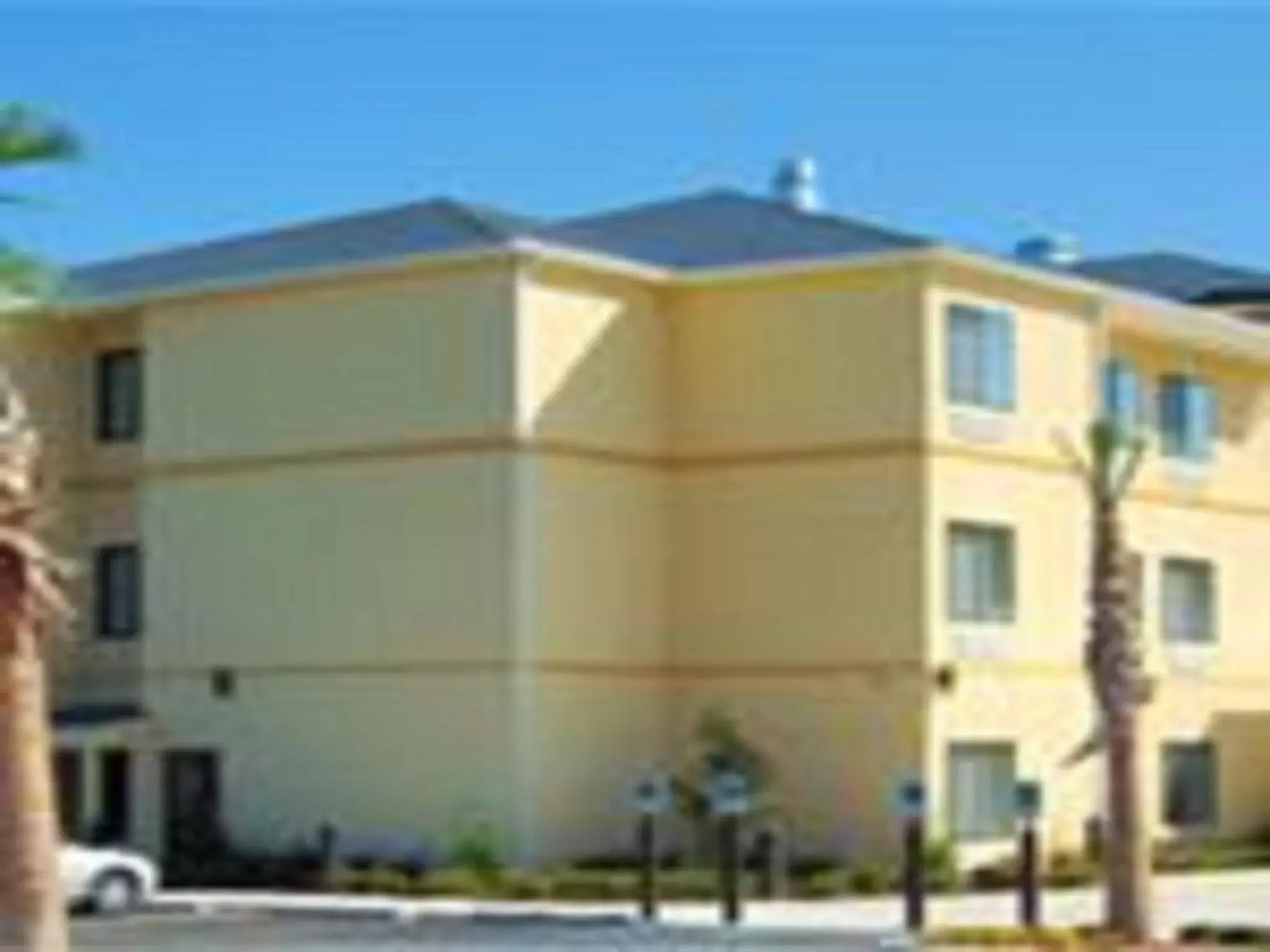 Property Building in Days Inn by Wyndham Semmes Mobile