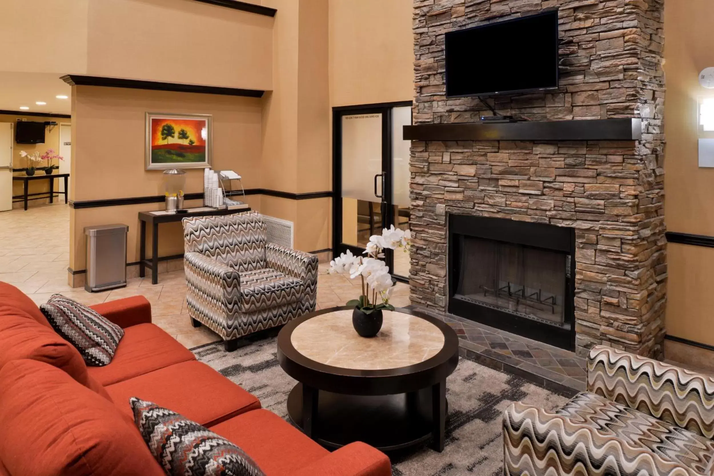 Lobby or reception, Lounge/Bar in Hotel Chino Hills