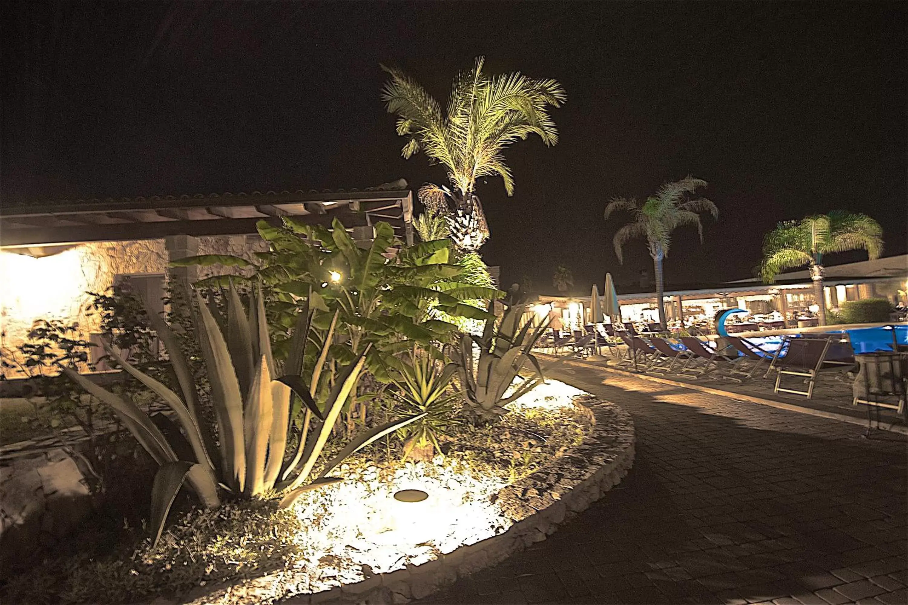 Night, Garden in Hotel Masseria Le Pajare