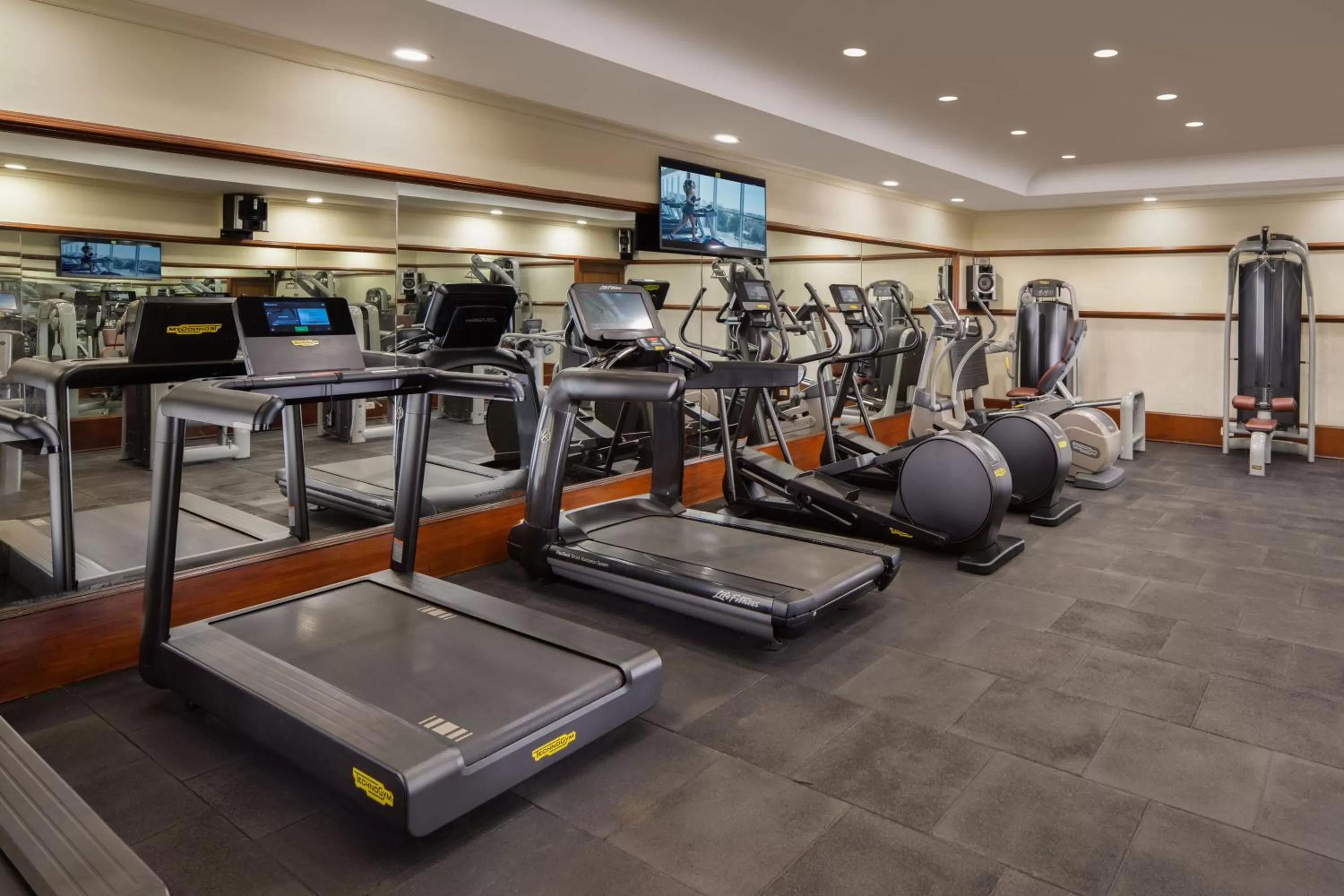 Fitness centre/facilities in Taj Krishna